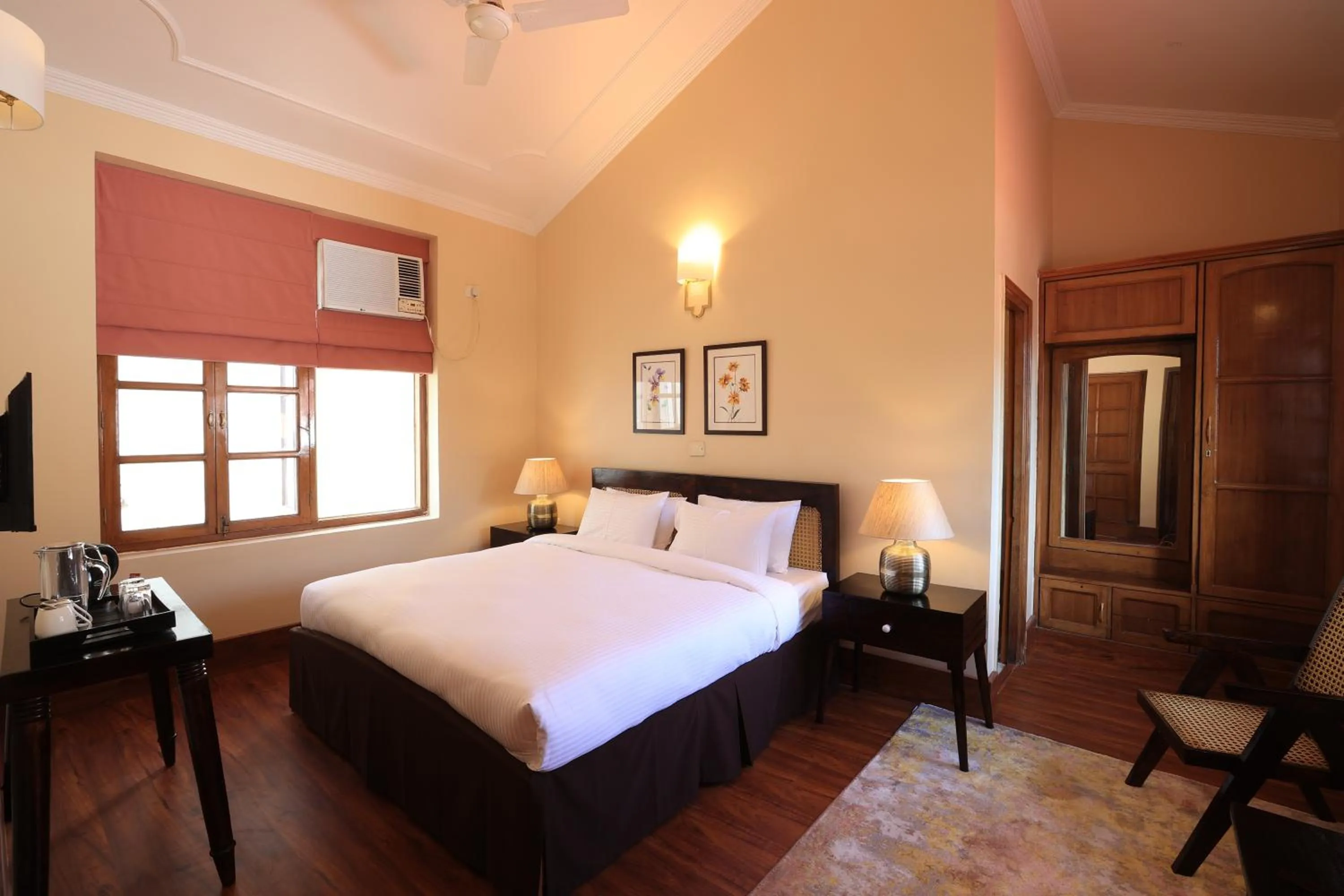 Bedroom, Bed in Lamrin Boutique Cottages, Rishikesh