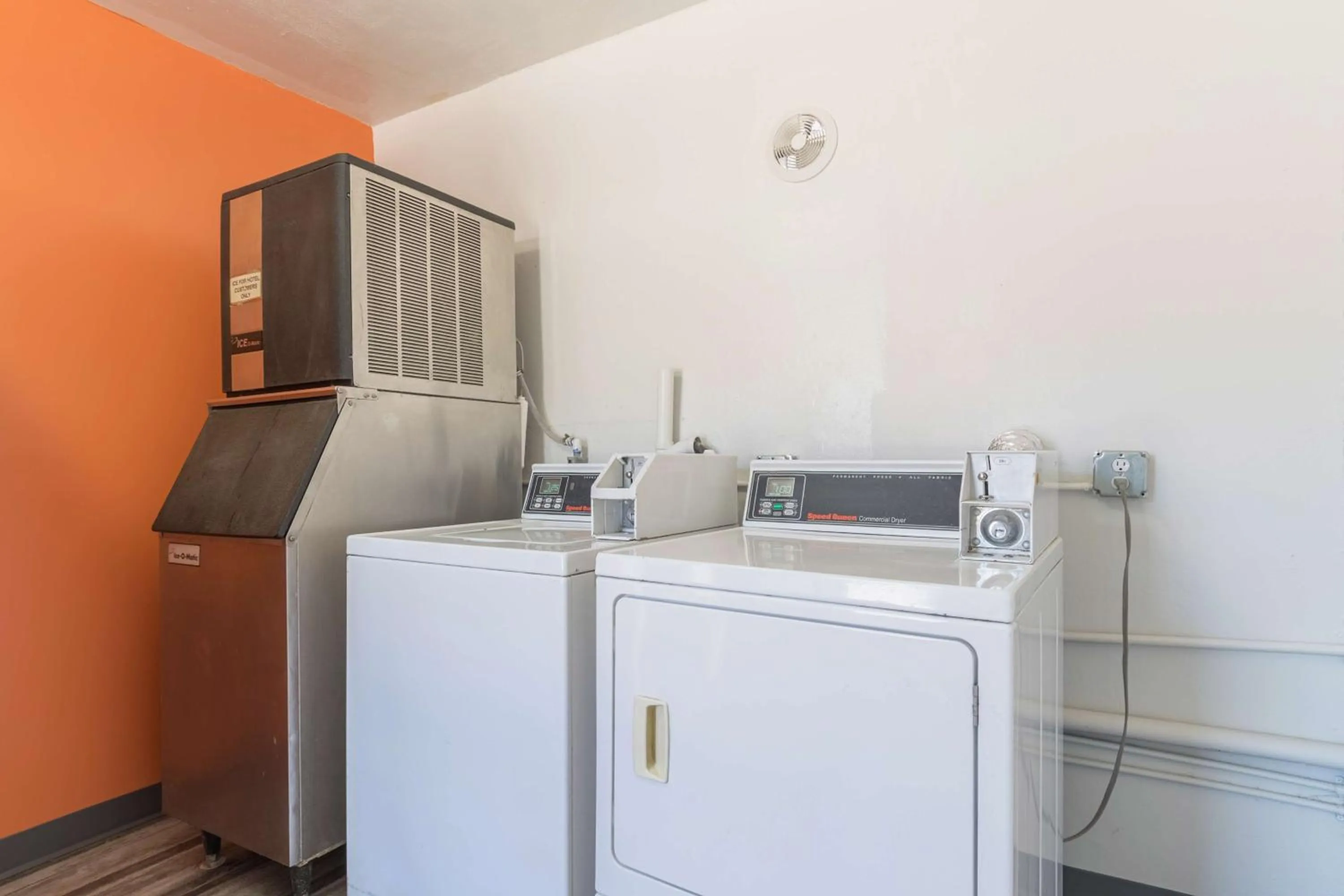 On site in Motel 6-Barstow, CA - Route 66