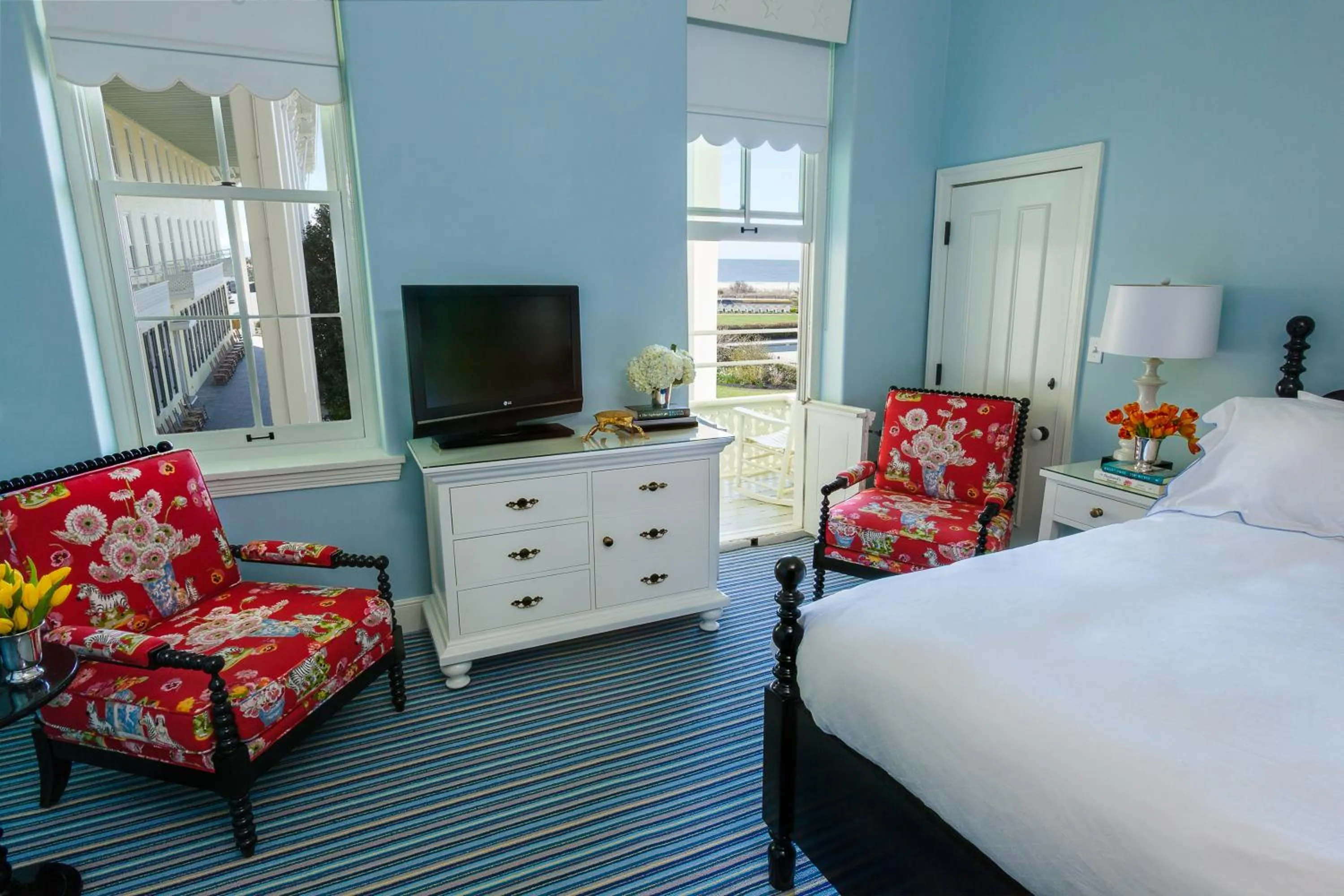 Day, Bed in Congress Hall