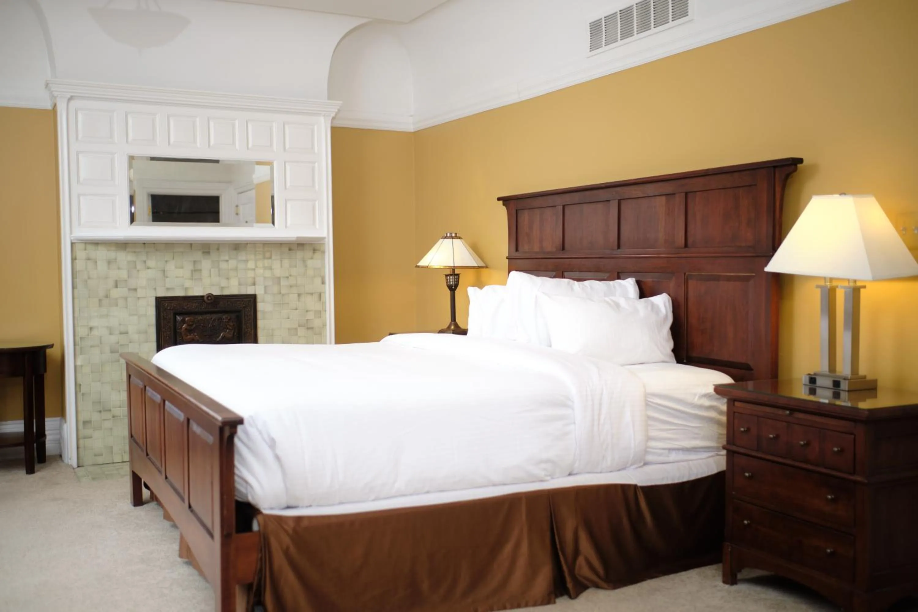 Bed in The Inn on Ferry Street