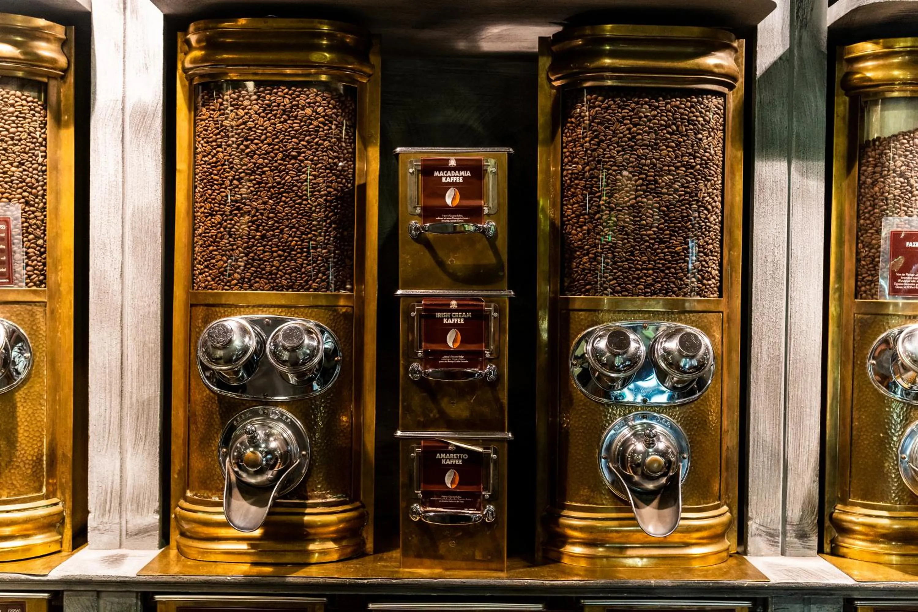 Restaurant/places to eat in Henriettas Sleeping