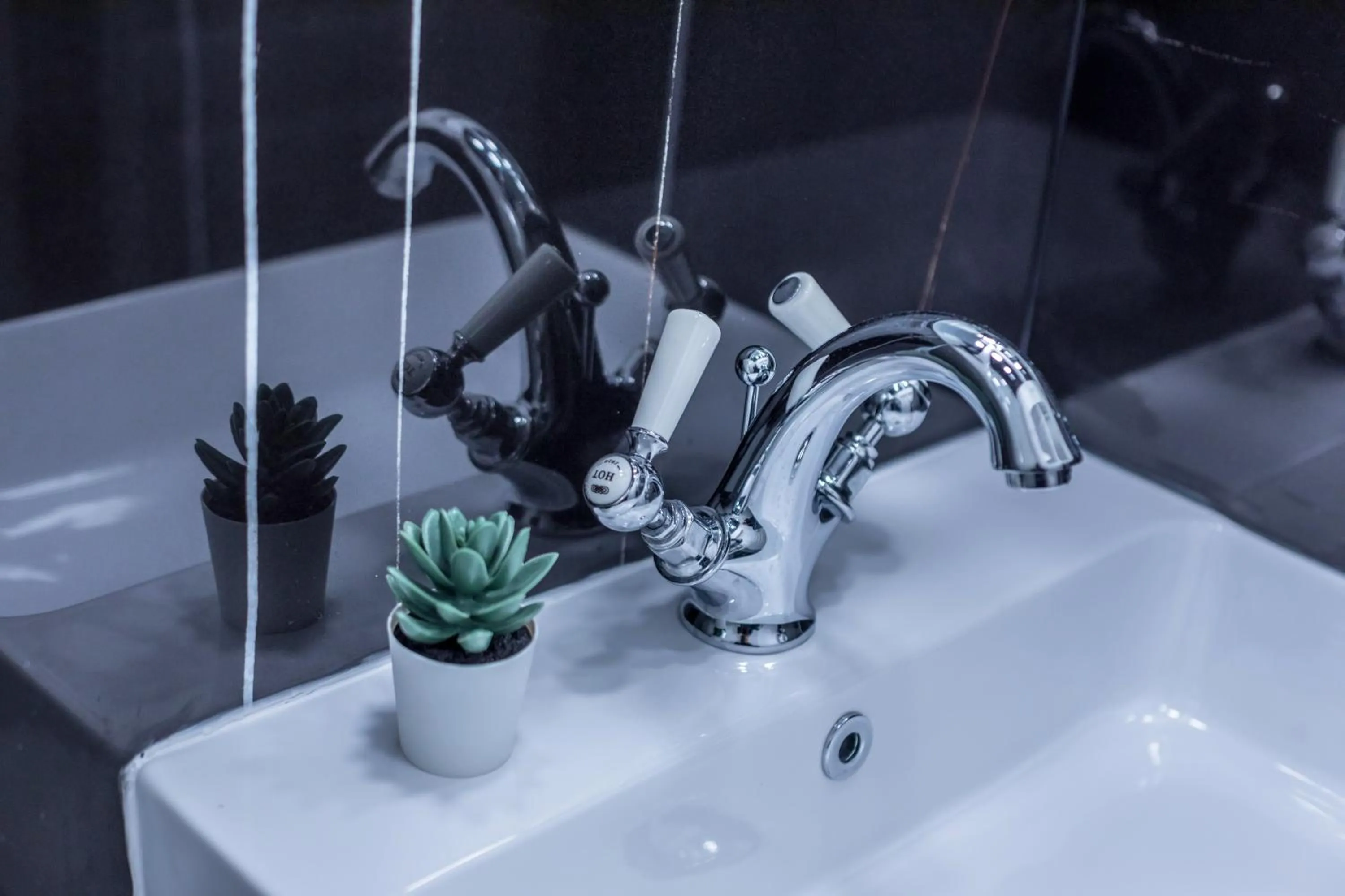 Bathroom in WS Champs-Elysées - Colomb