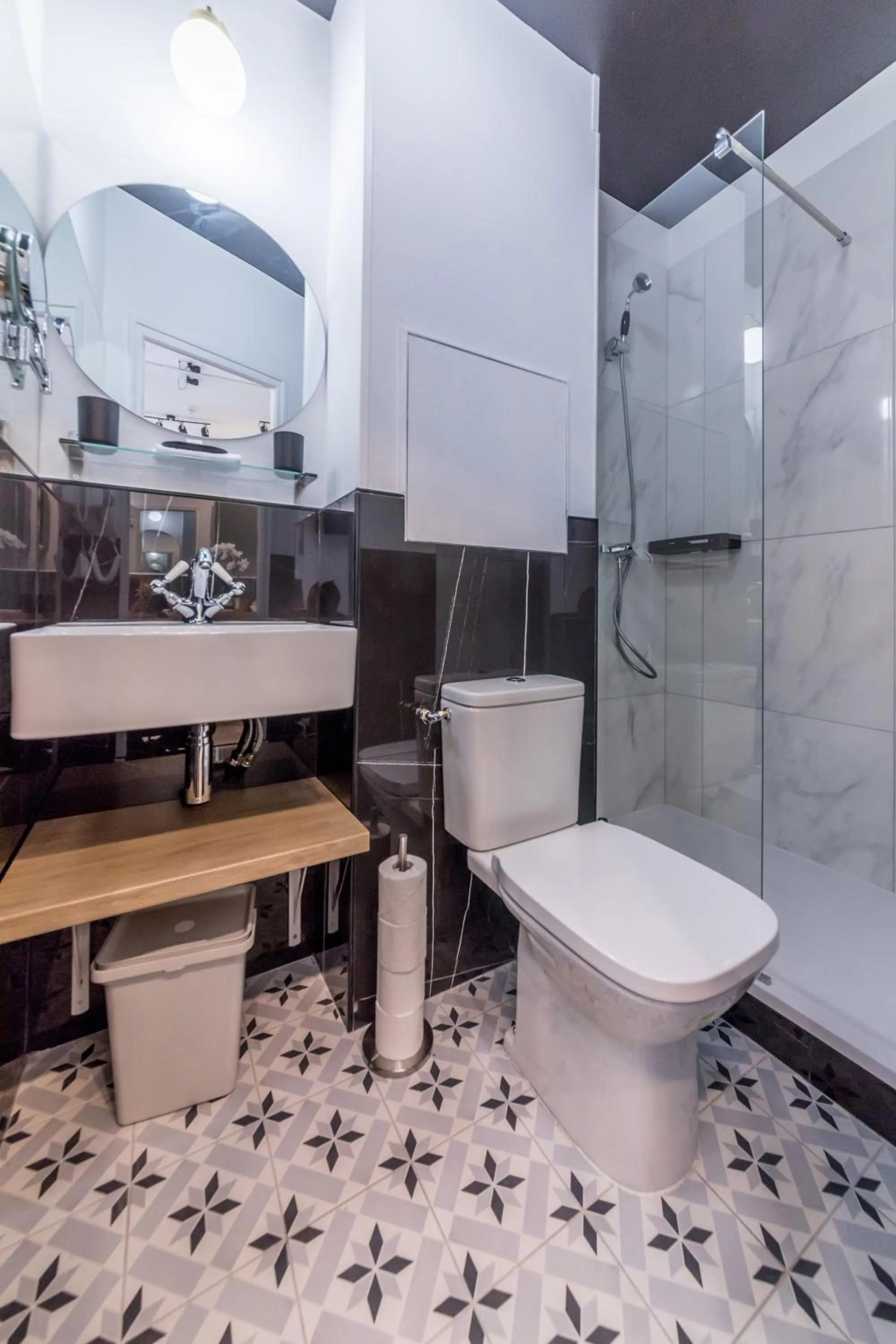 Bathroom in WS Champs-Elysées - Colomb