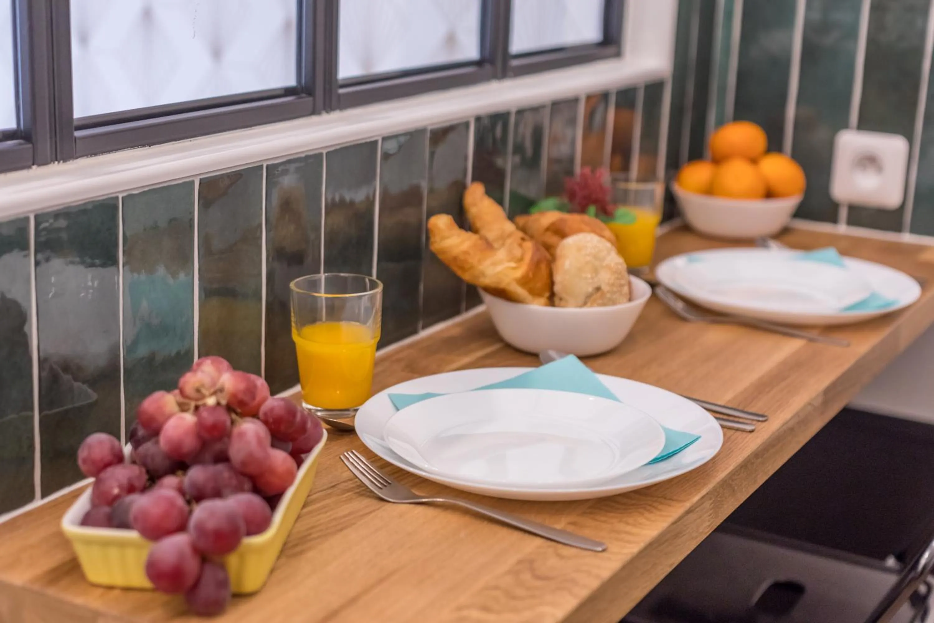 Breakfast in WS Champs-Elysées - Colomb