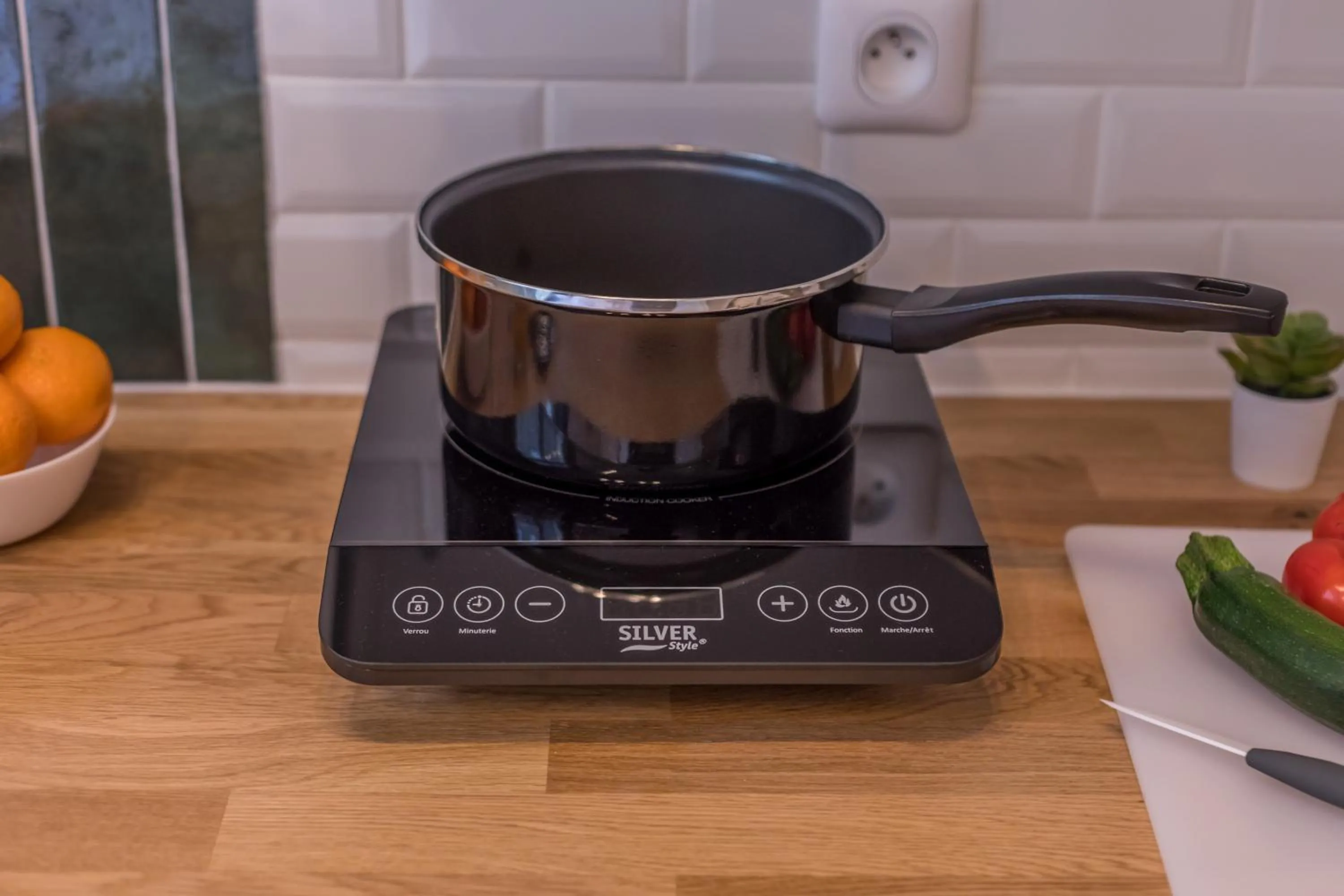 stove in WS Champs-Elysées - Colomb