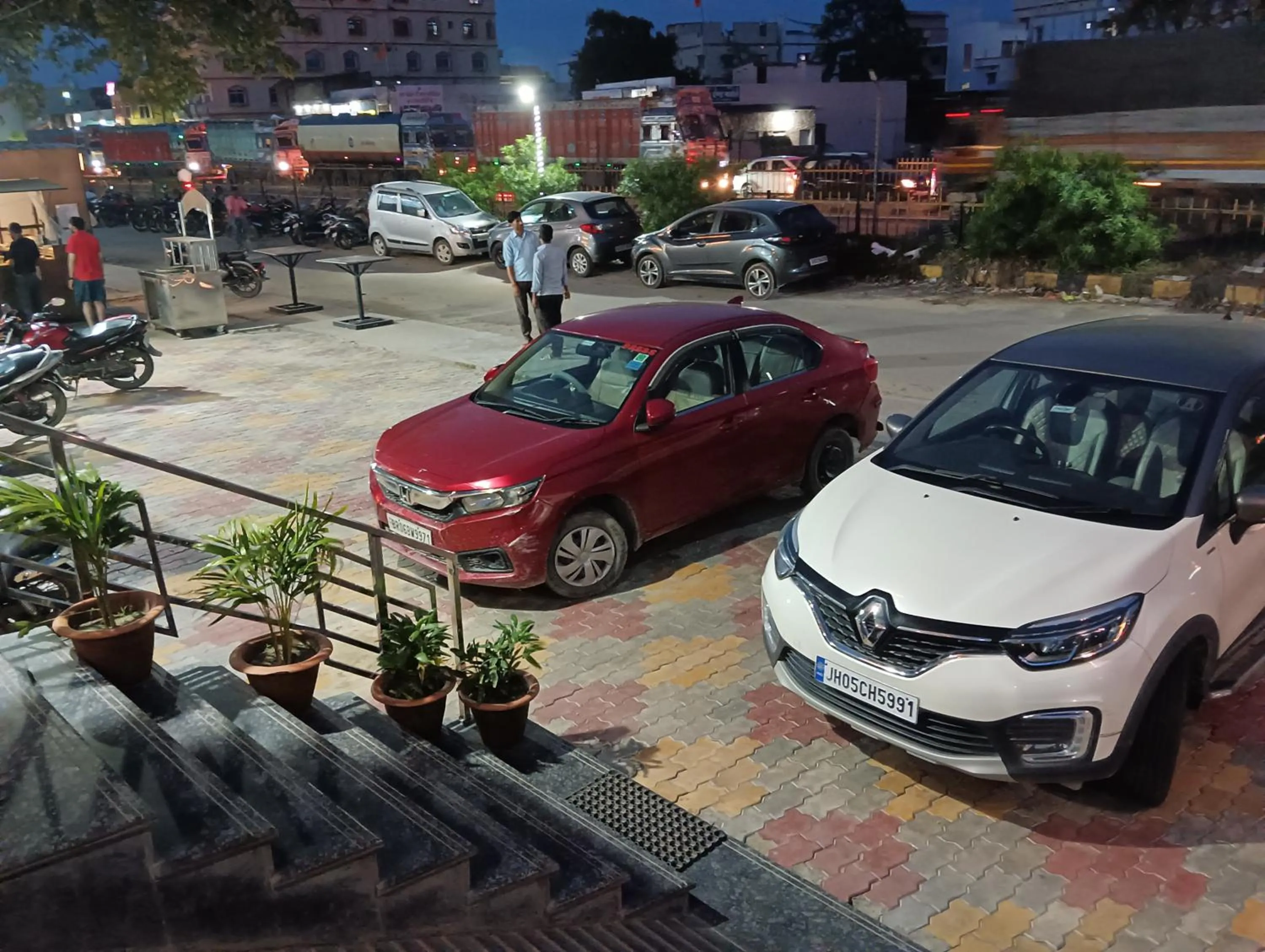 Parking in The Jamun Tree