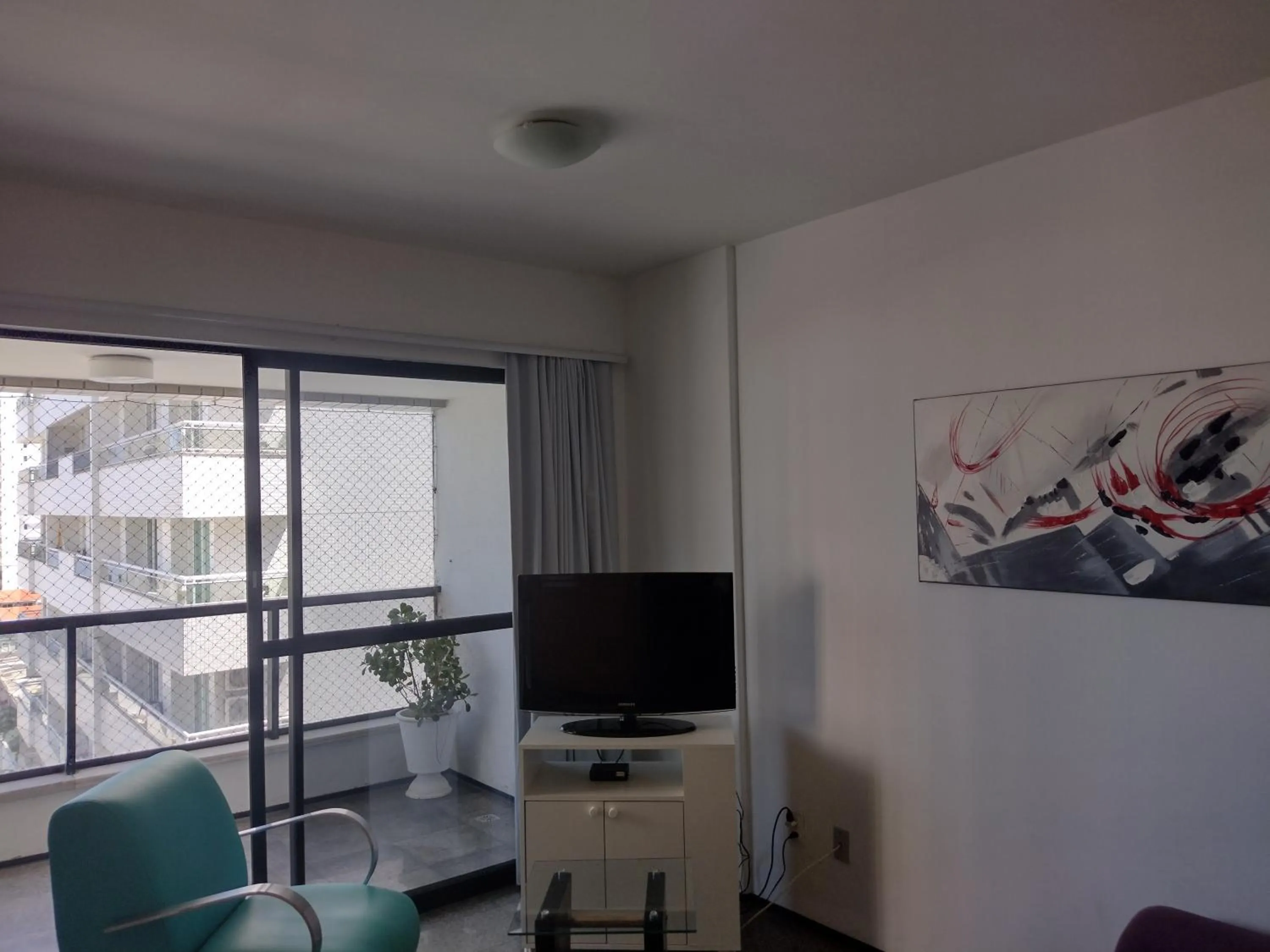 TV and multimedia in Via Venetto Flat próximo a feirinha da beira-mar Fortaleza