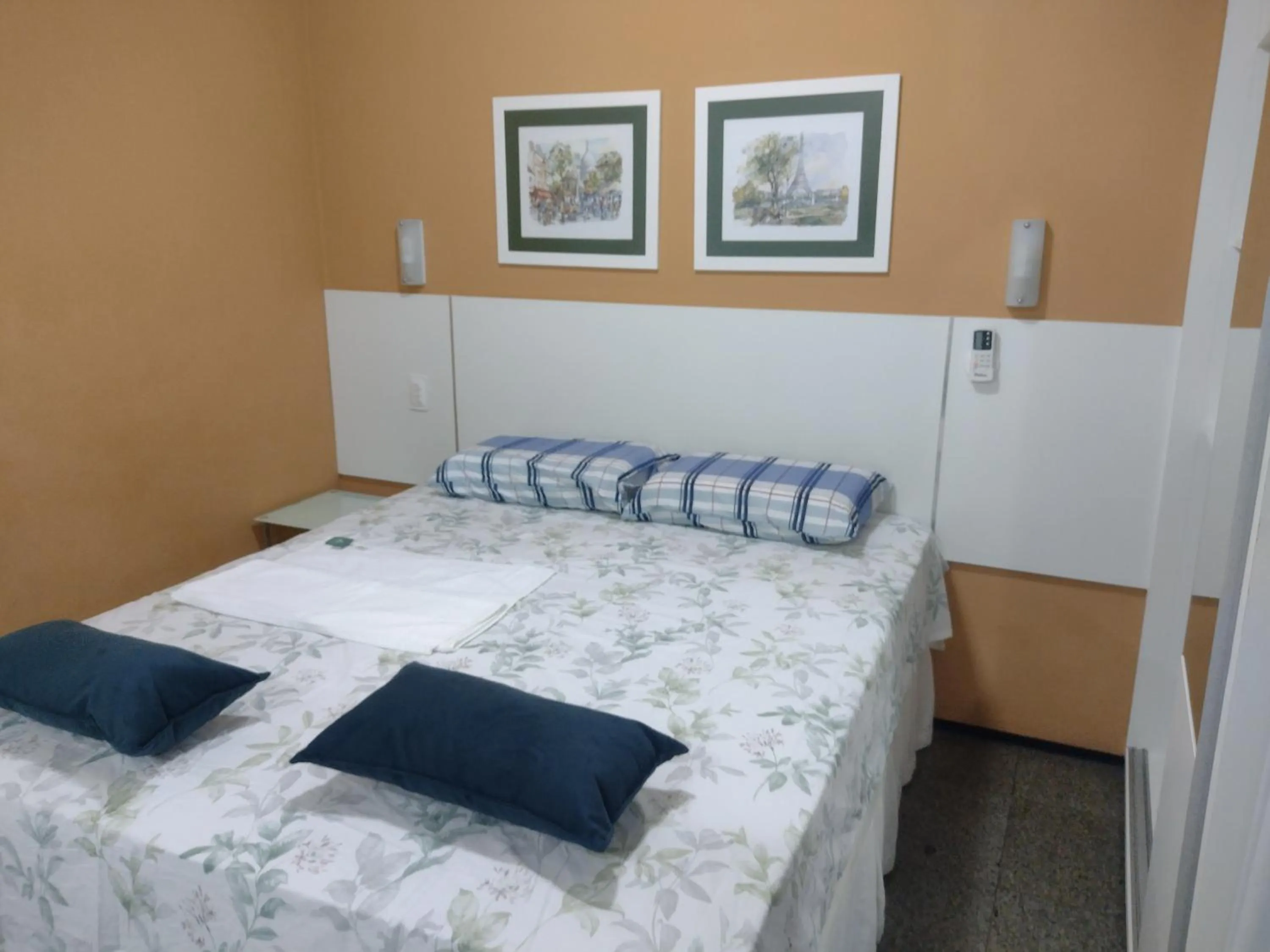 Bed in Via Venetto Flat próximo a feirinha da beira-mar Fortaleza