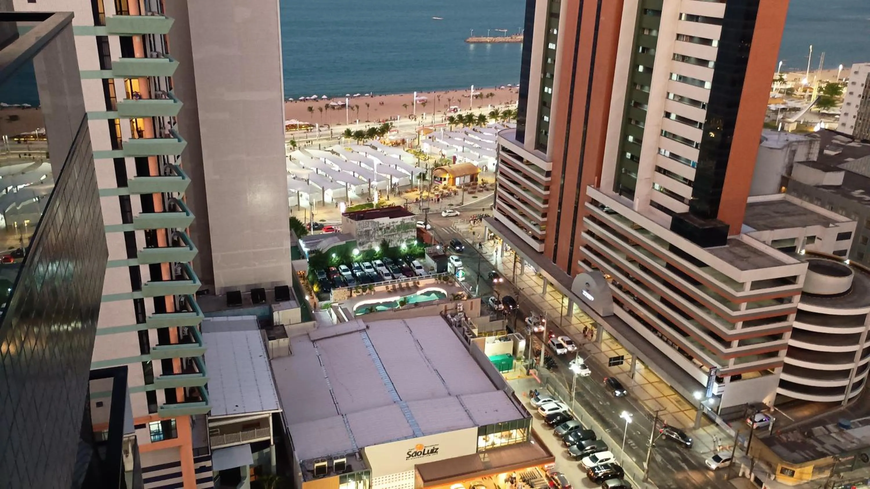 Bird's eye view in Via Venetto Flat próximo a feirinha da beira-mar Fortaleza