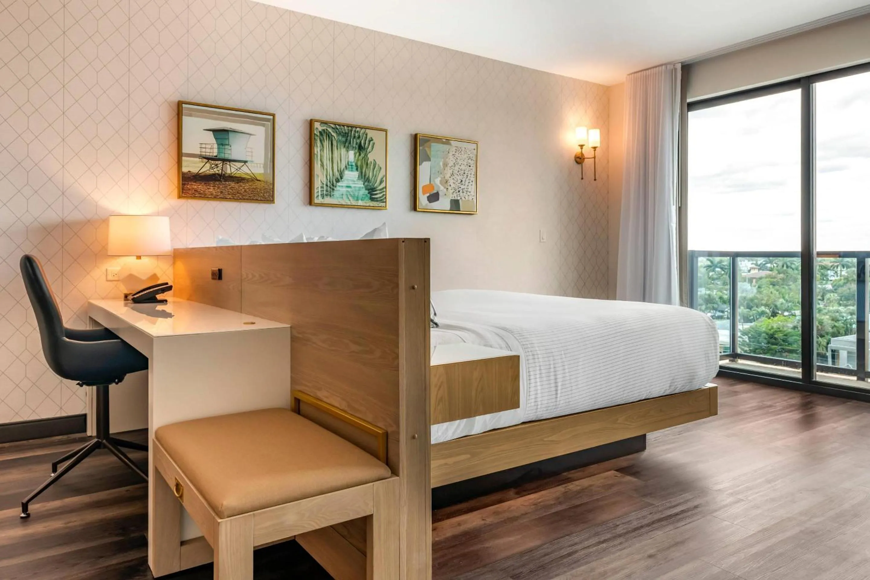 Bedroom, Bed in Cambria Hotel Fort Lauderdale Beach