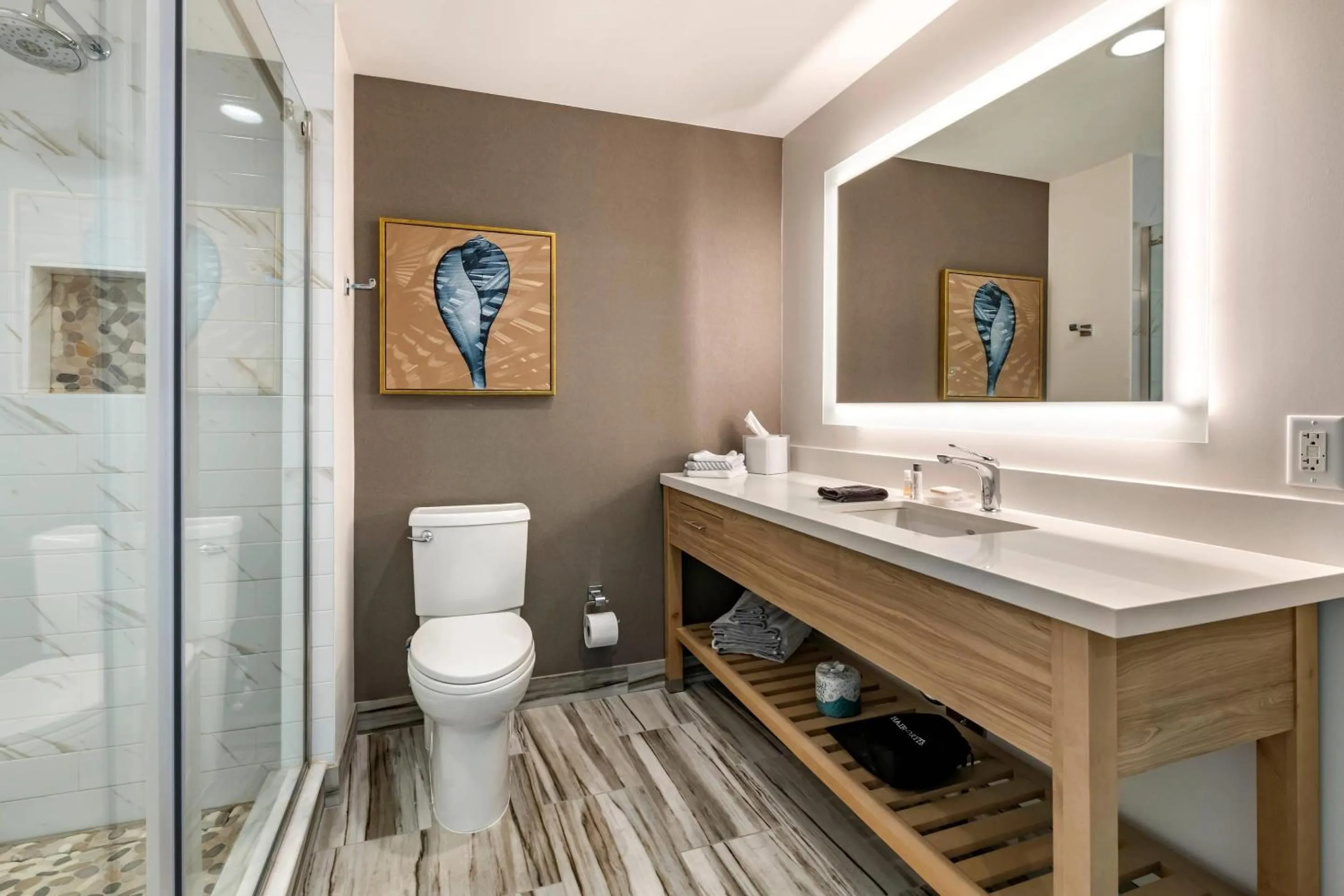 Bedroom in Cambria Hotel Fort Lauderdale Beach