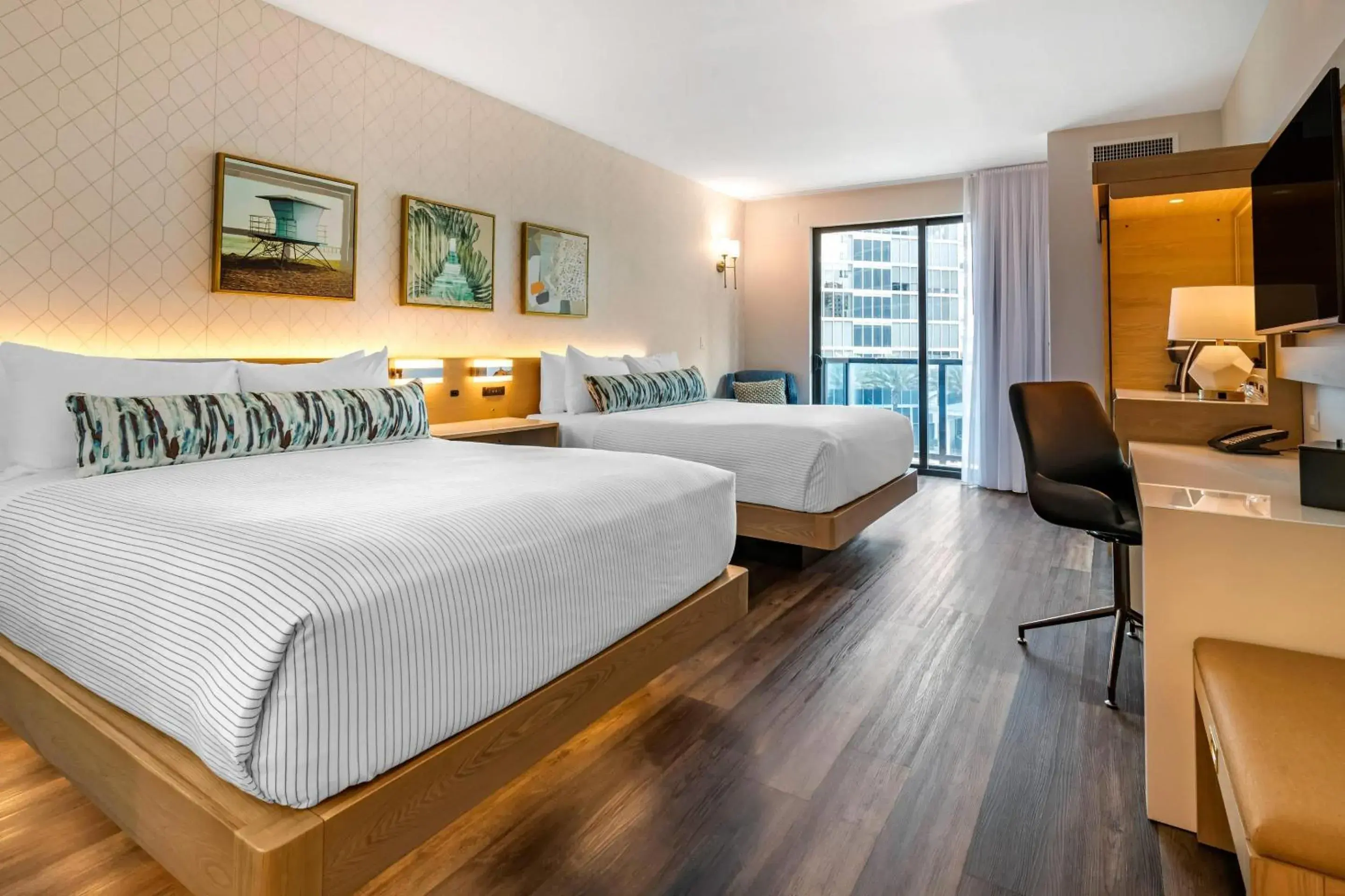 Two Queens Balcony in Cambria Hotel Fort Lauderdale Beach Two Queens Balcony in Cambria Hotel Fort Lauderdale Beach