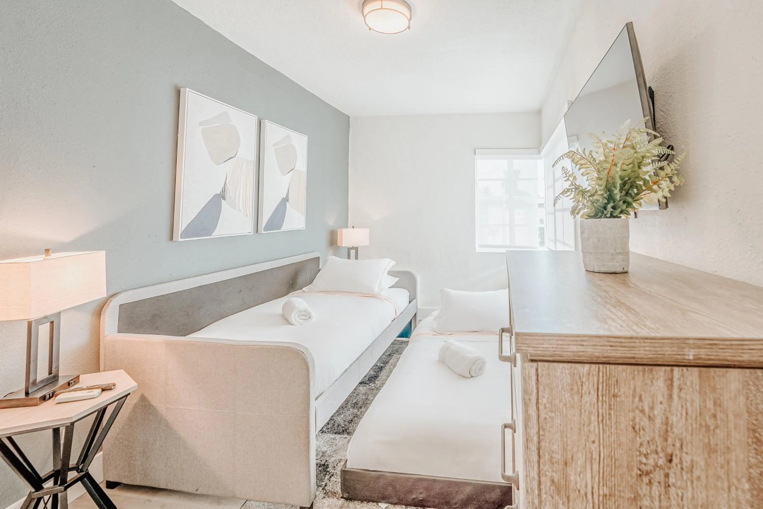 Bed in PRAIA Hotel Boutique & Apartments Miami Beach