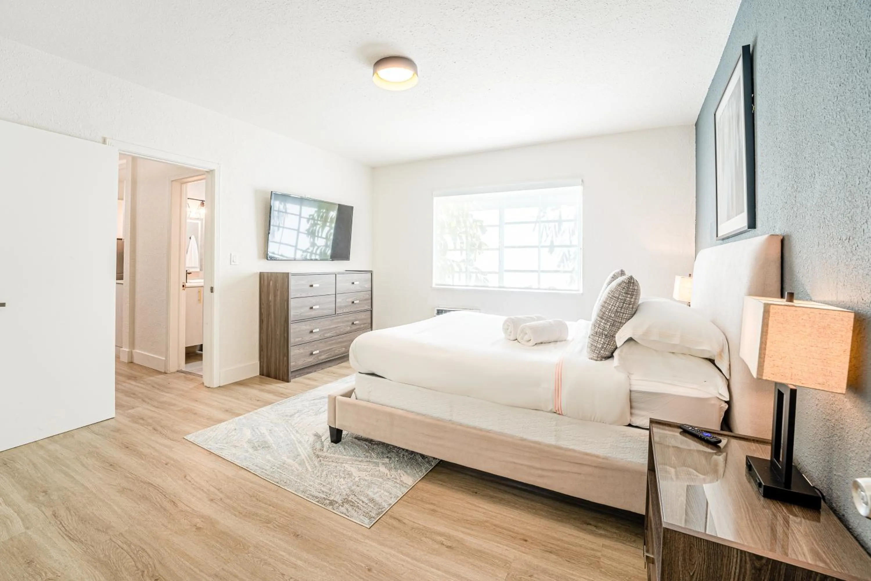 Bed in PRAIA Hotel Boutique & Apartments Miami Beach