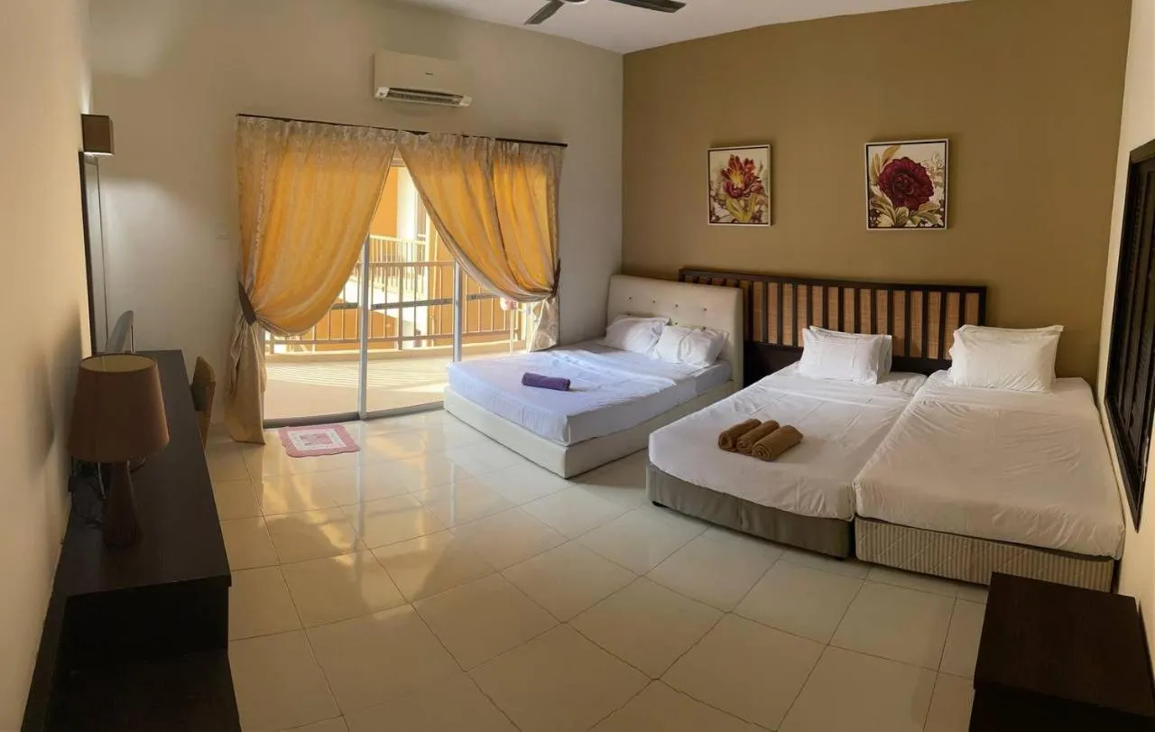 GOLD COAST MORIB @ 3346