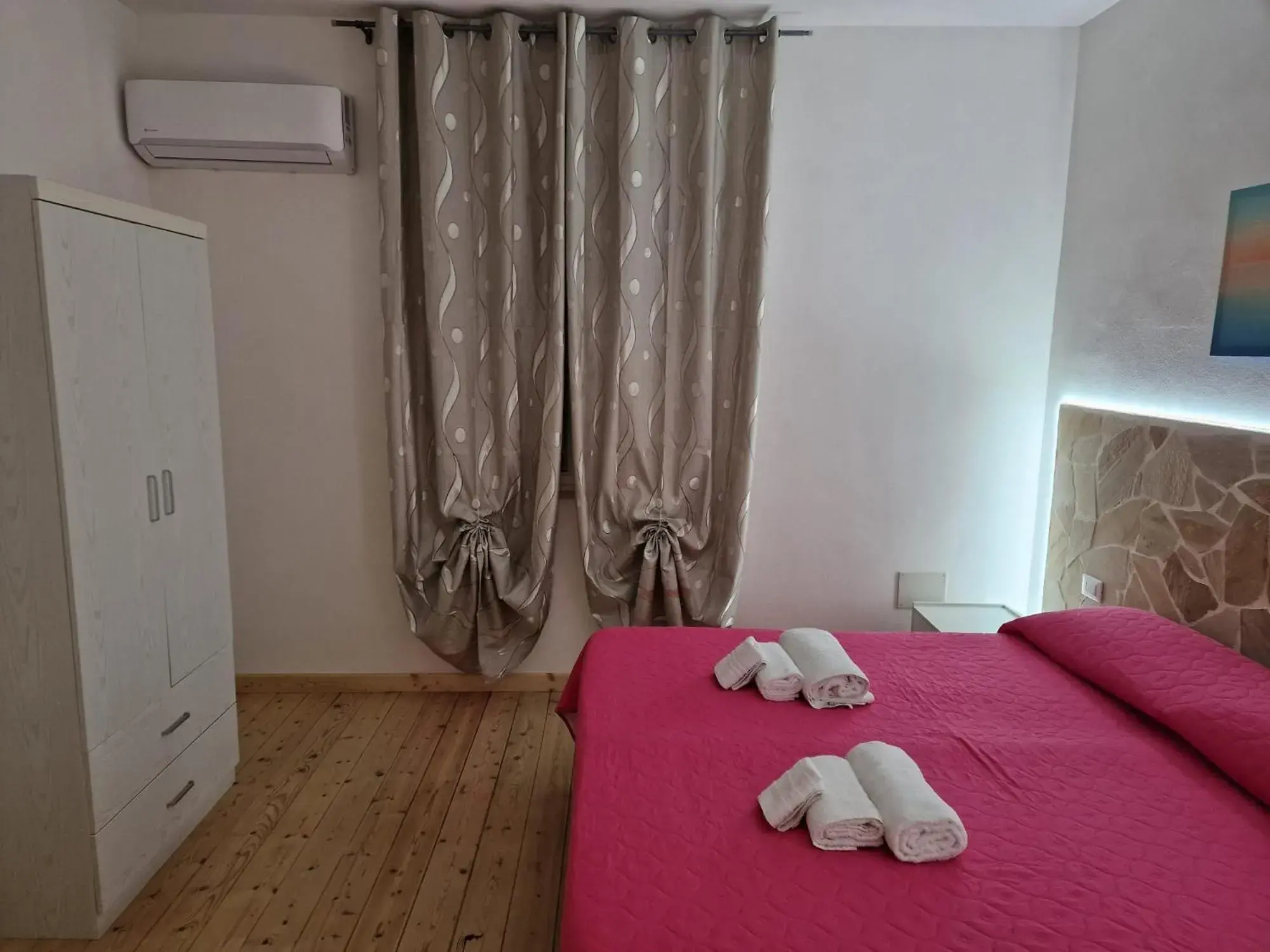 Quadruple Room with Terrace - single occupancy in B & B Da Rosa Quadruple Room with Terrace - single occupancy in B & B Da Rosa