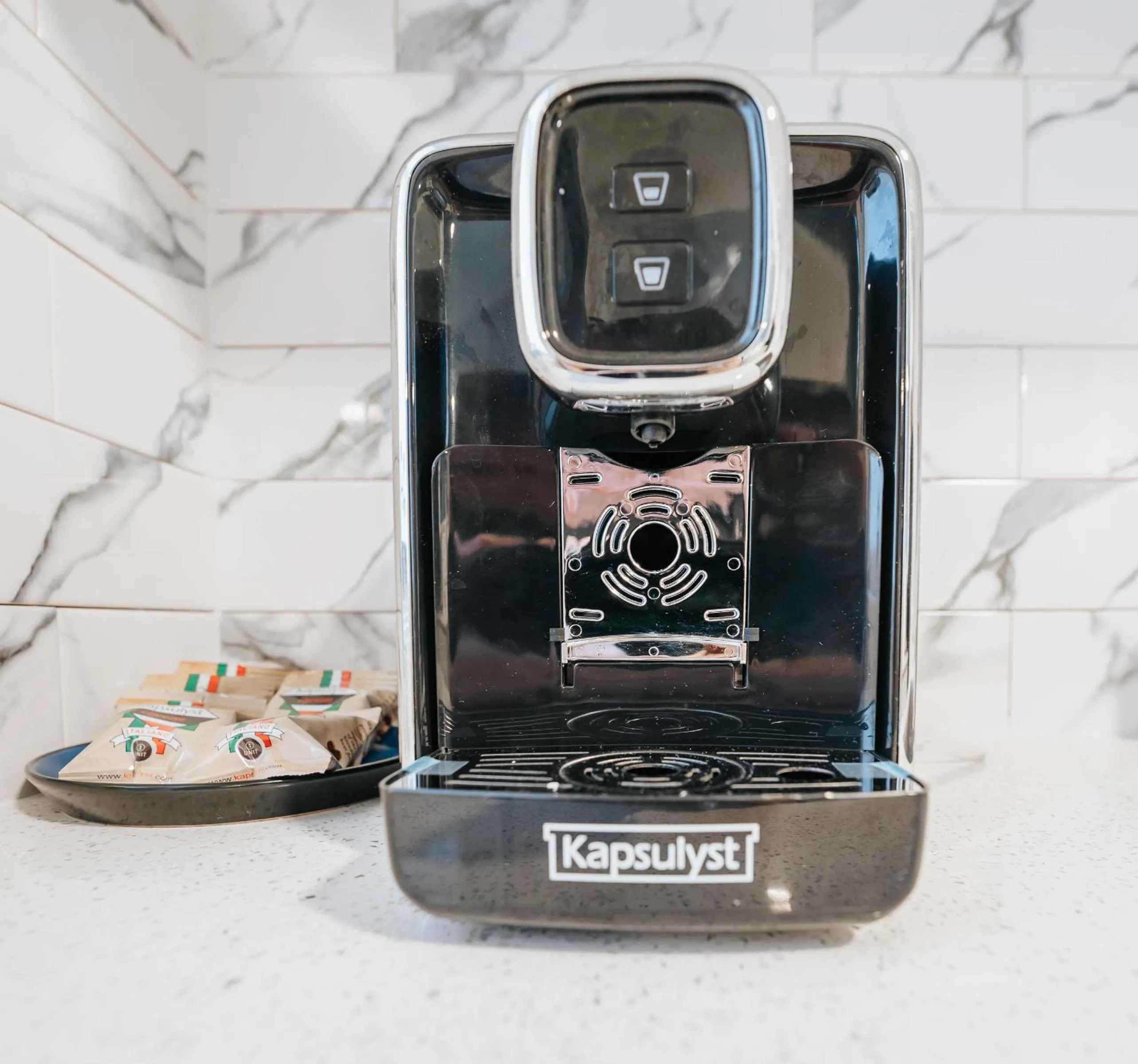 Coffee/tea facilities in PRAIA Hotel Hollywood