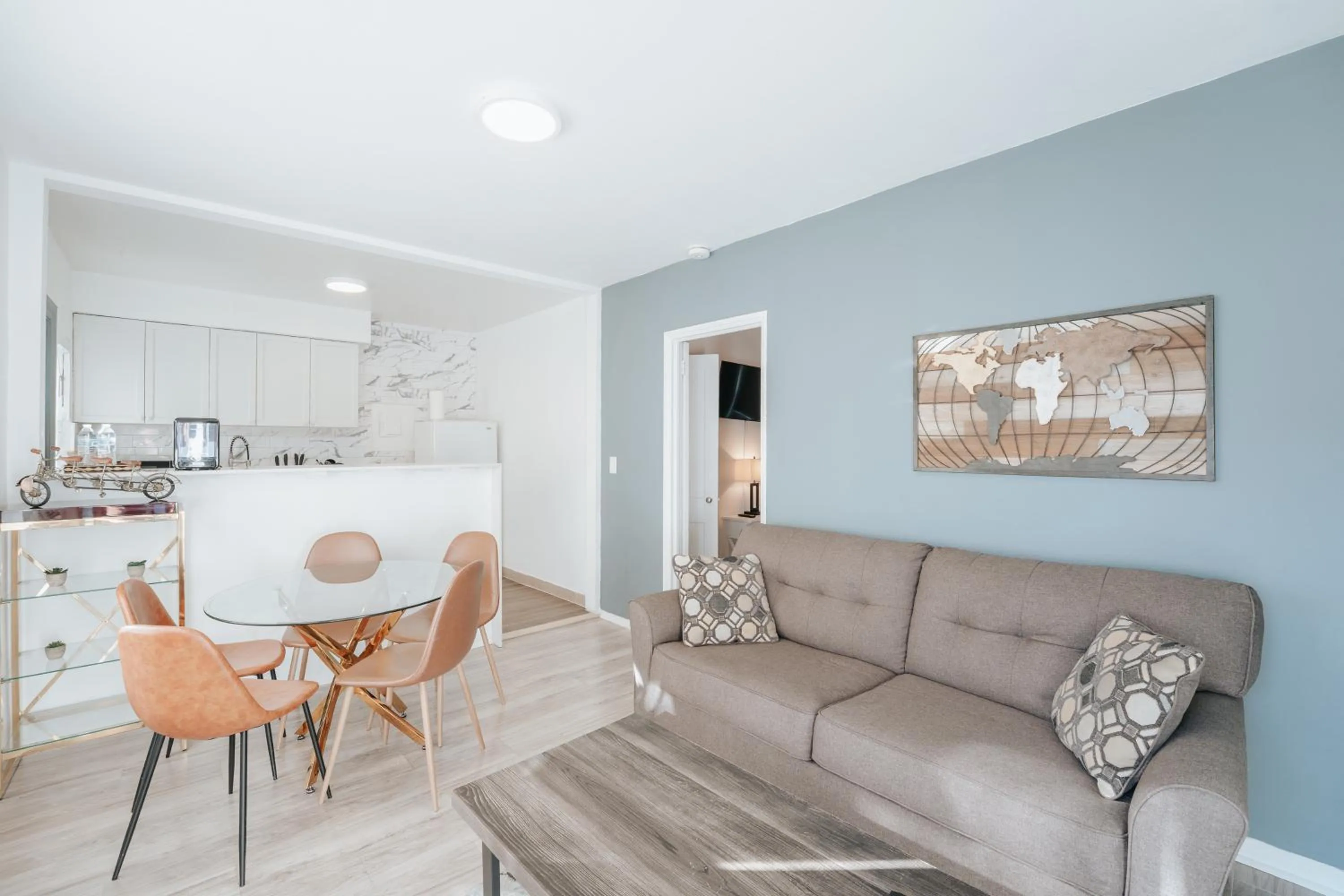 Living room in PRAIA Hotel Hollywood