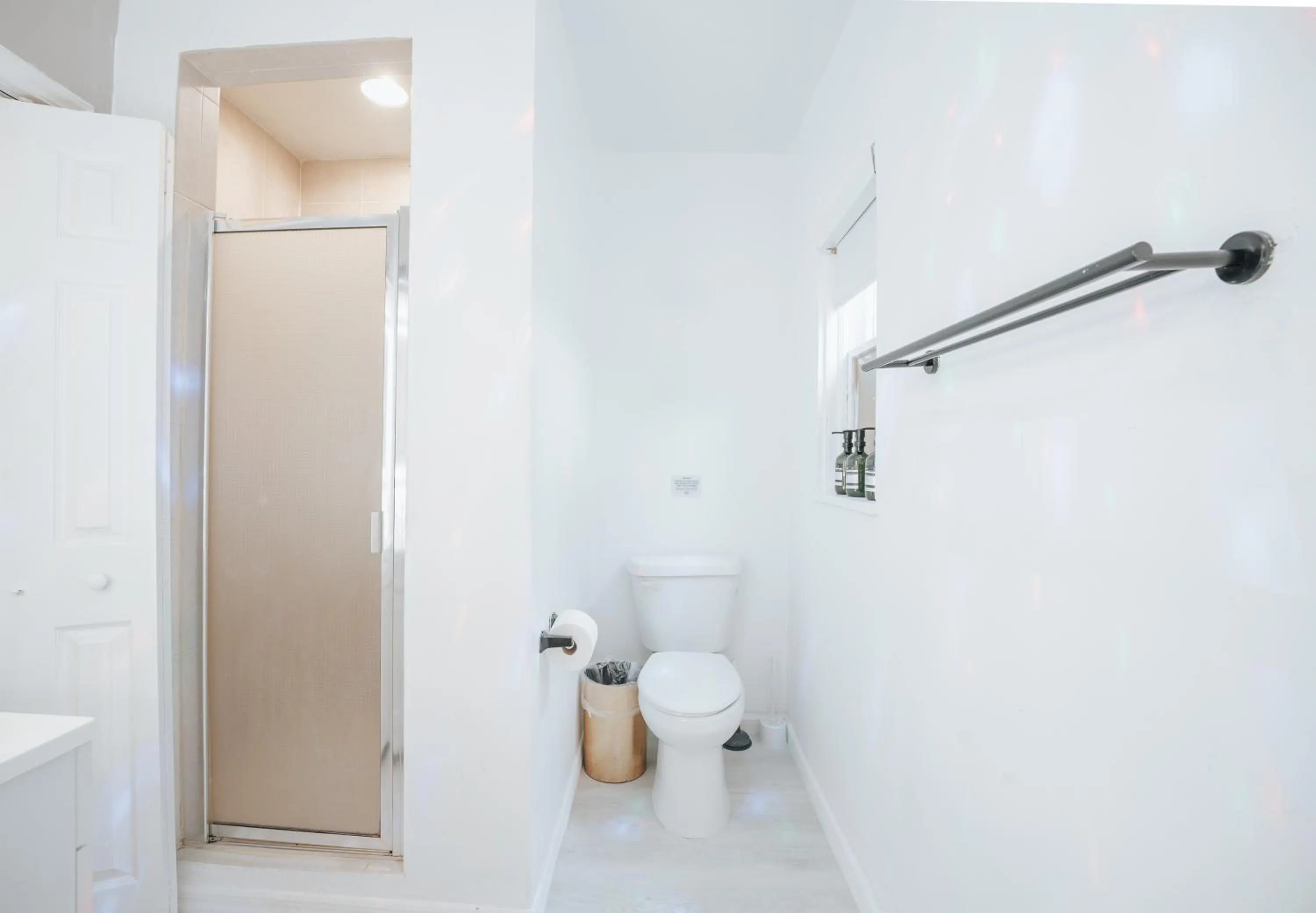 Bathroom in PRAIA Hotel Hollywood