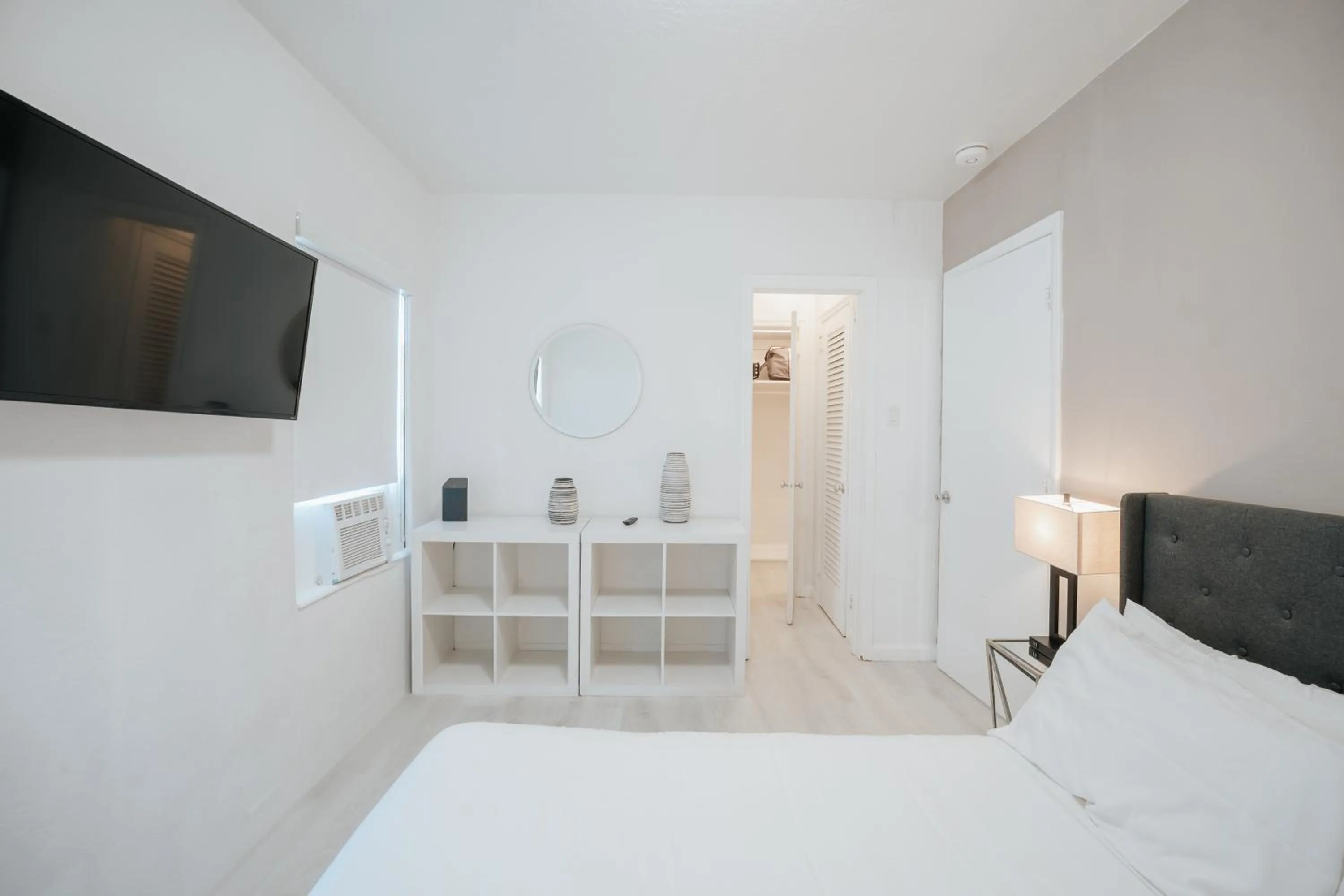 Bed in PRAIA Hotel Hollywood