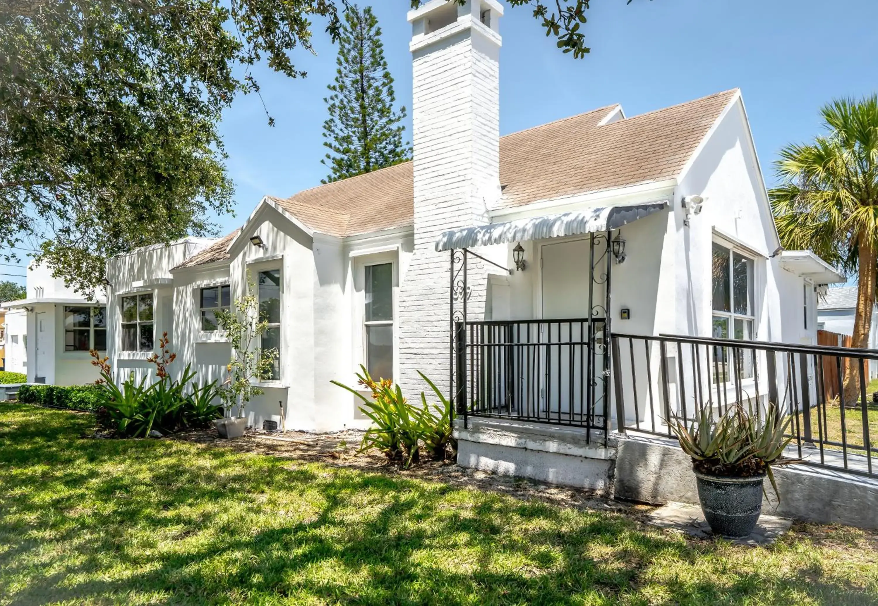 Two-Bedroom Apartment in PRAIA Hotel Hollywood Two-Bedroom Apartment in PRAIA Hotel Hollywood