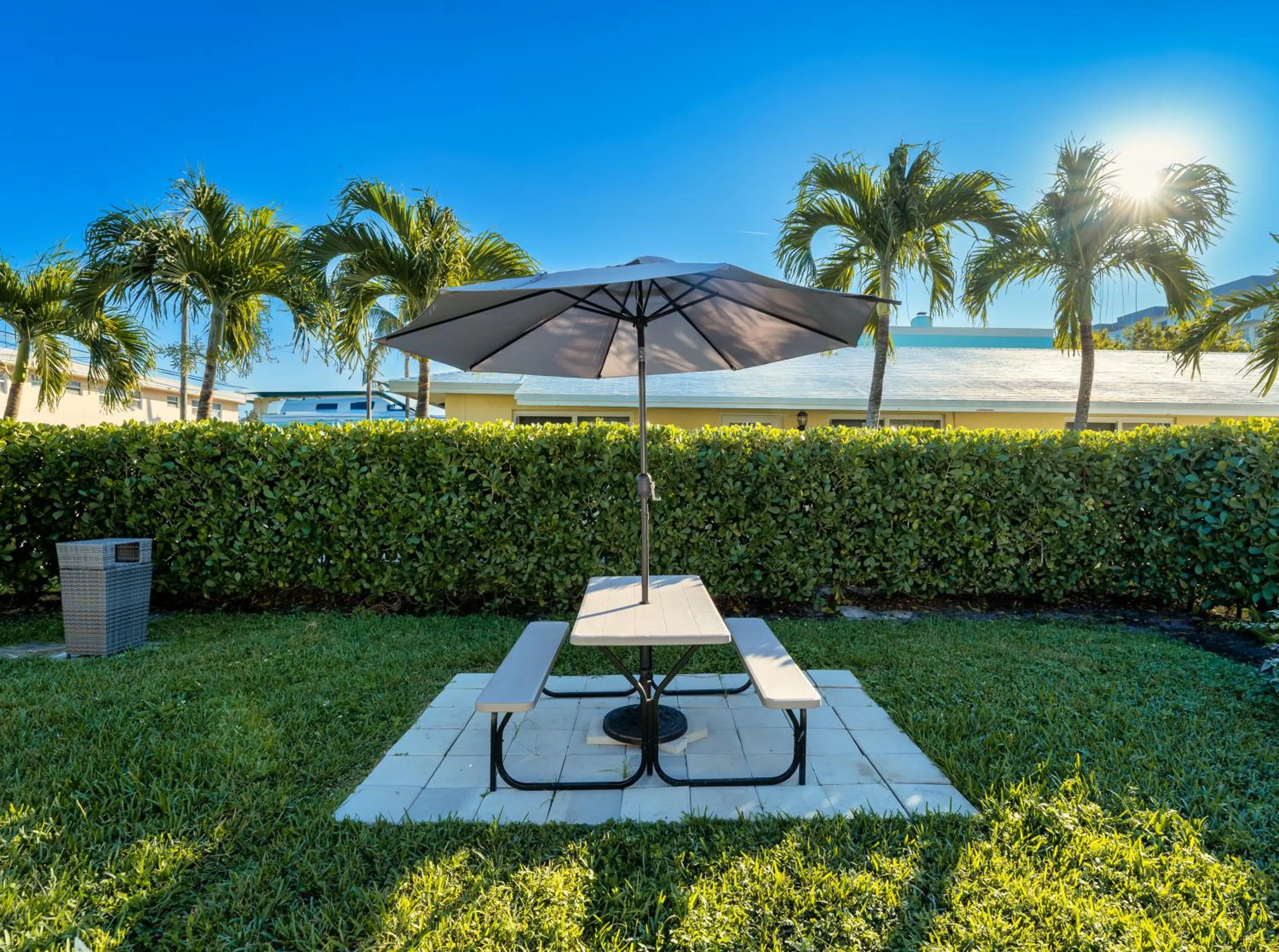 Garden in PRAIA Hotel Hollywood