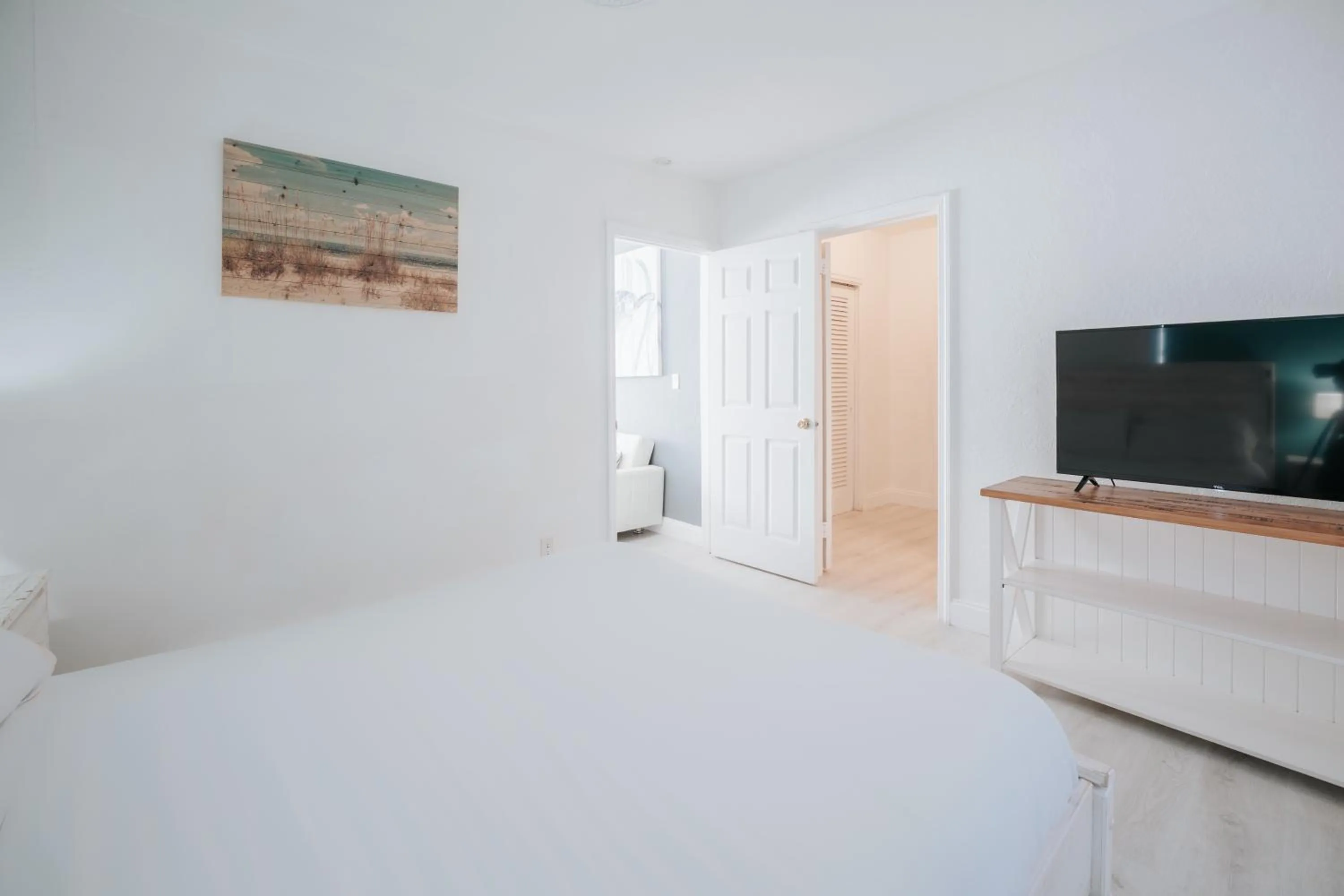 Bed in PRAIA Hotel Hollywood