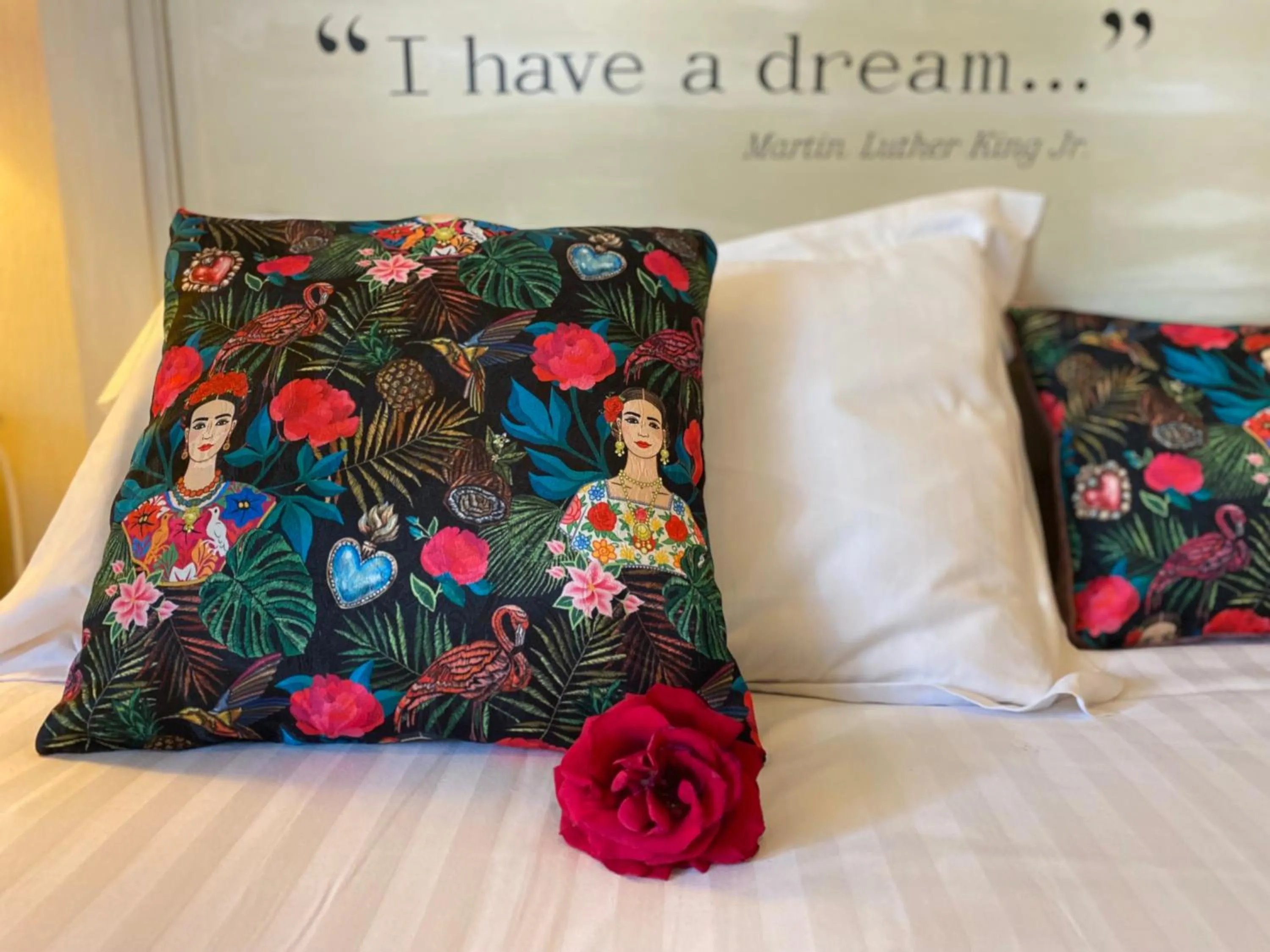 Bed in Les Moulins Du Duc ÉCOLODGE