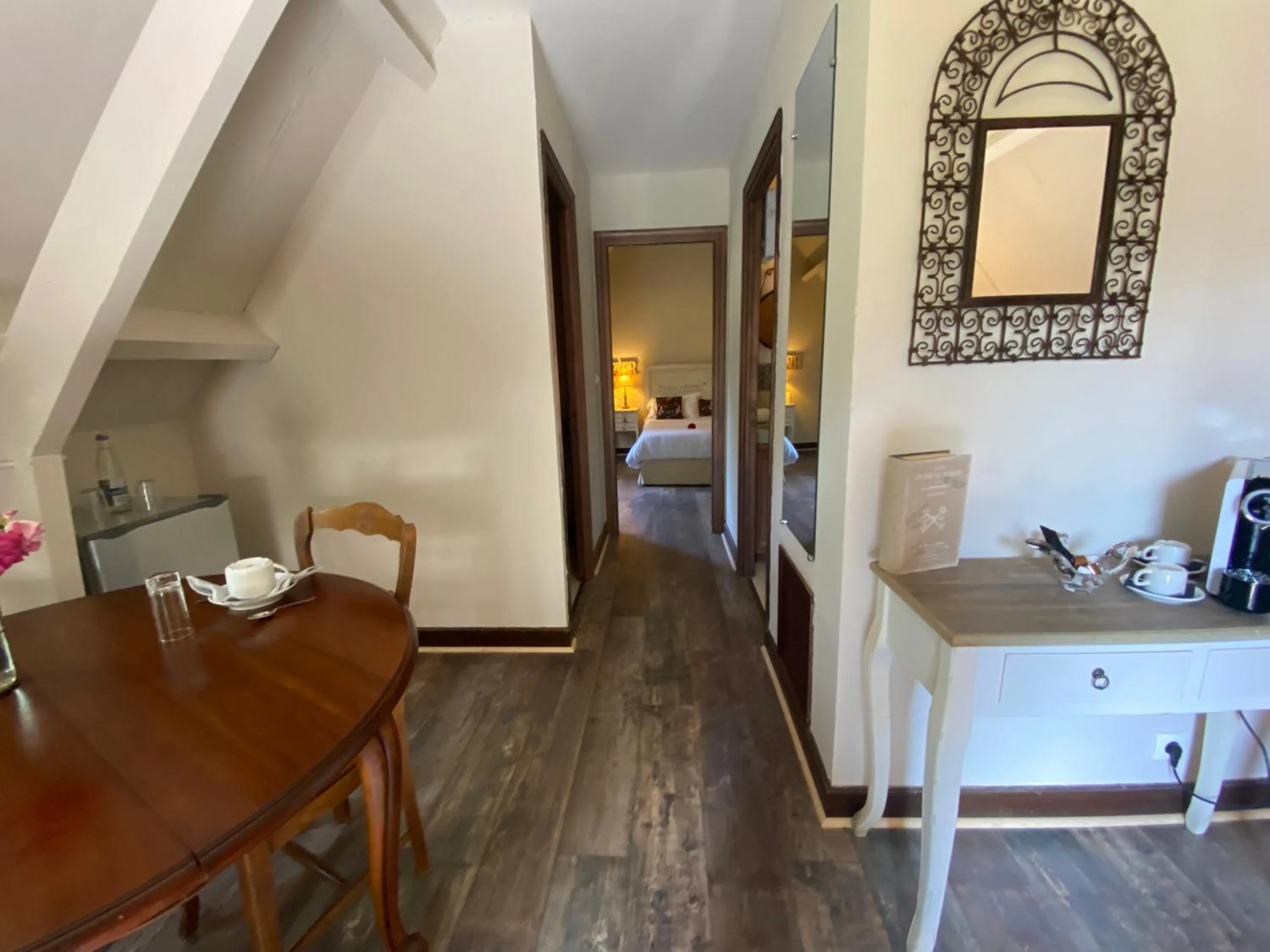 Coffee/tea facilities in Les Moulins Du Duc ÉCOLODGE