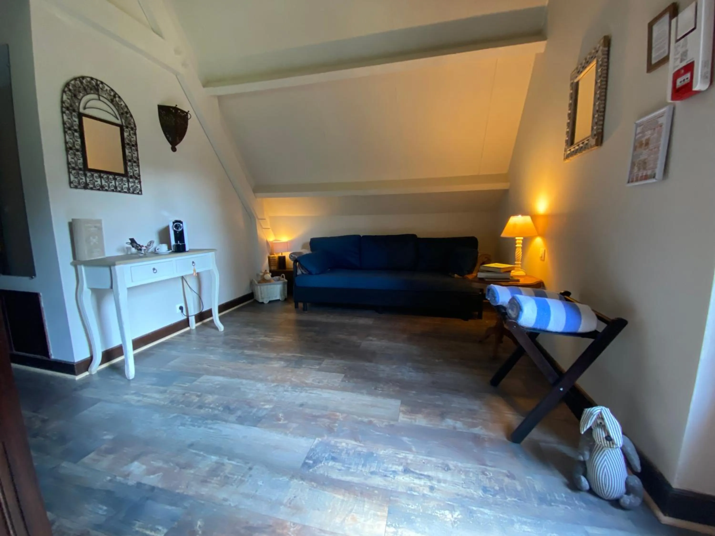 Bed in Les Moulins Du Duc ÉCOLODGE