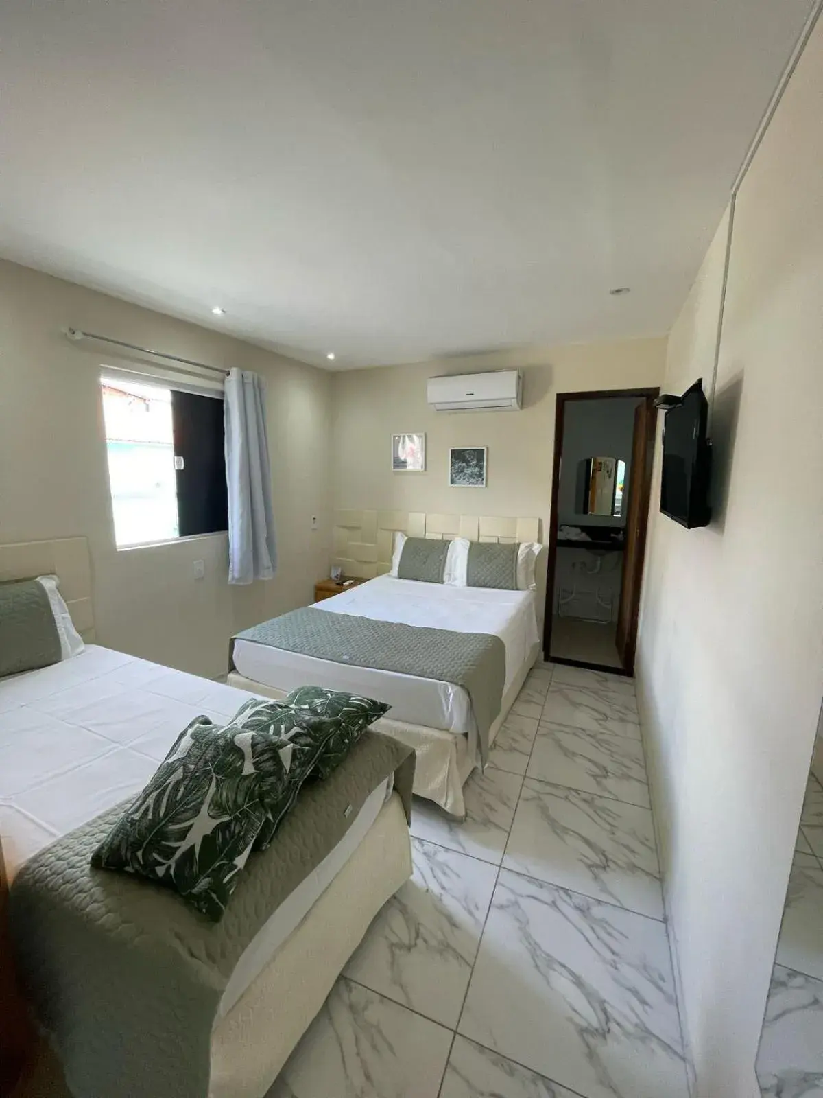 Triple Room in Pousada Tropical Maragogi Triple Room in Pousada Tropical Maragogi