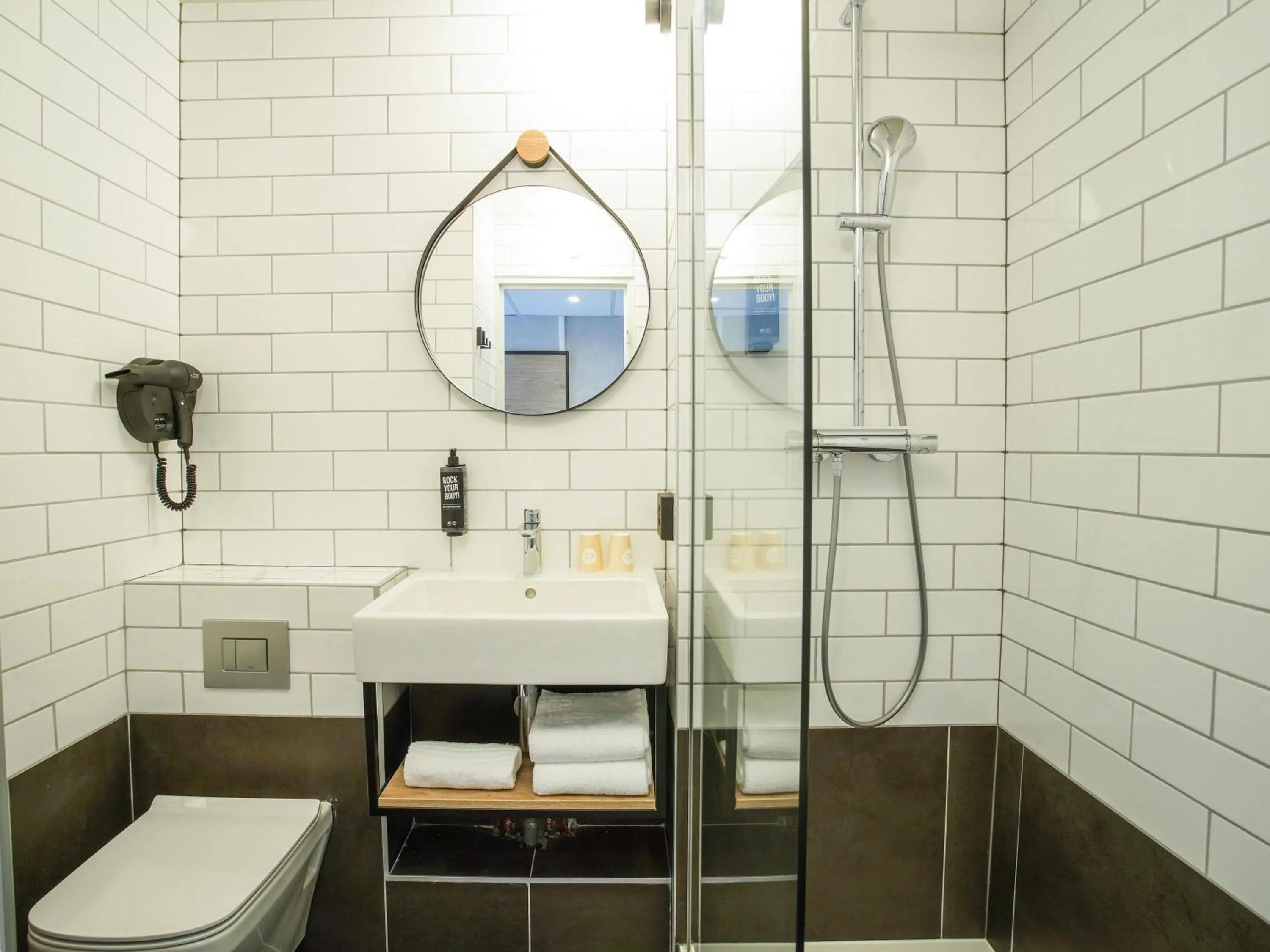 Bedroom in Ibis Tours Centre Giraudeau