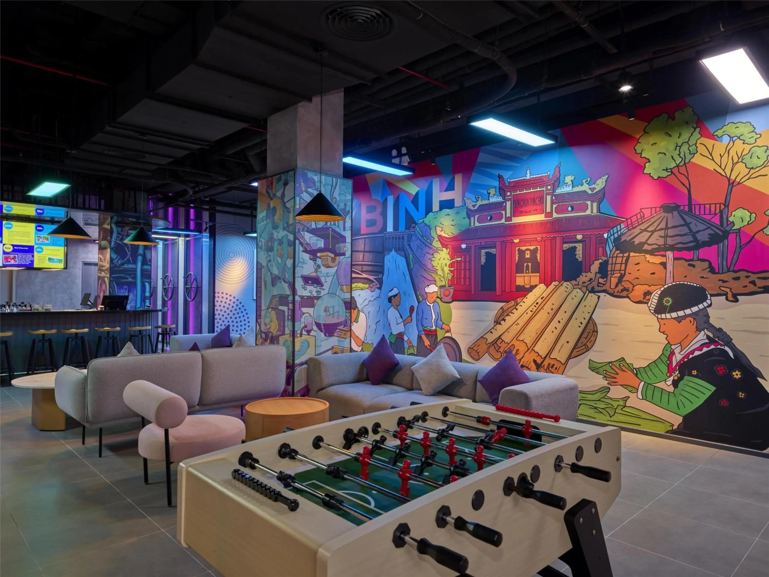 Lobby or reception in Tru by Hilton Hoa Binh City Centre