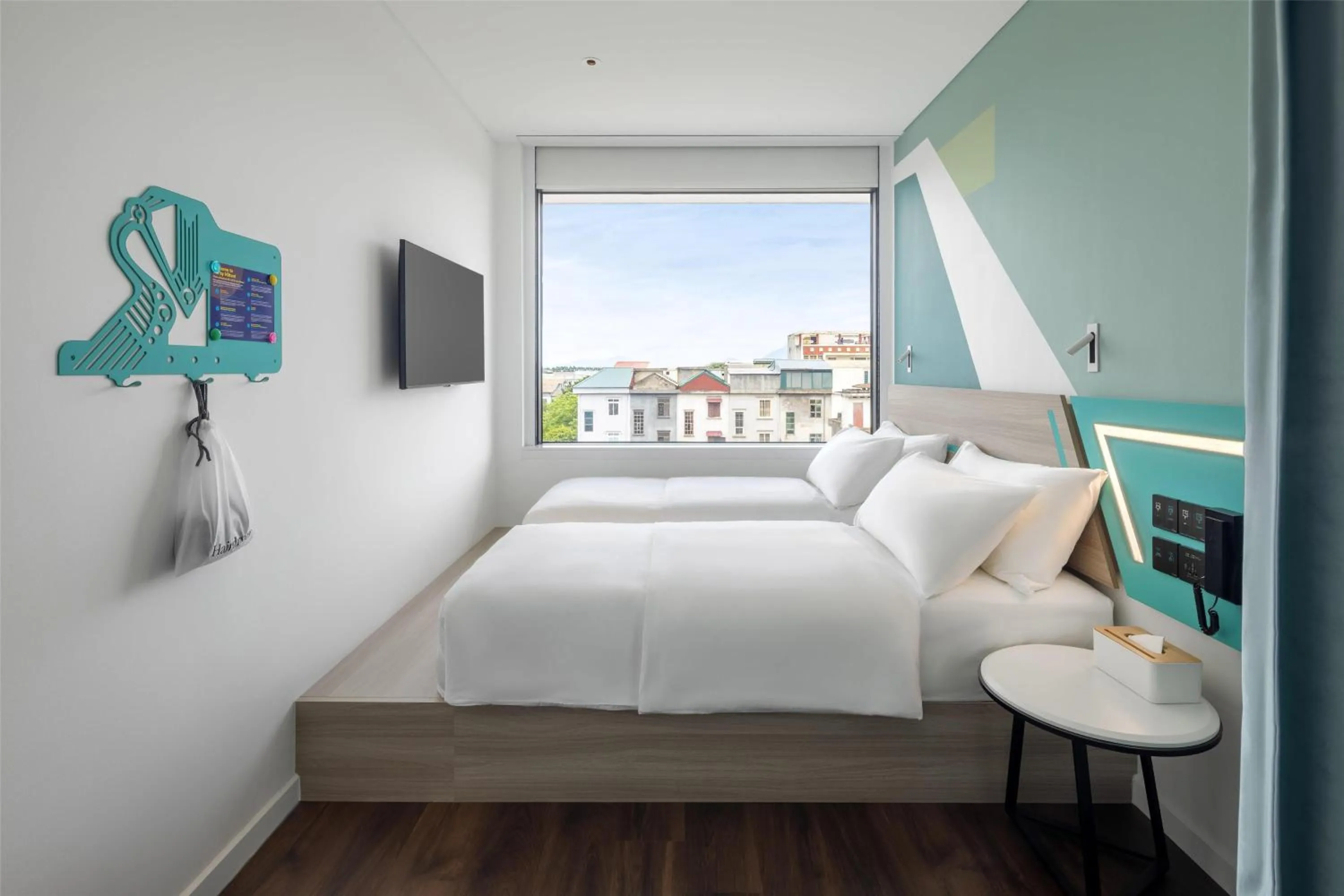 Bedroom, Bed in Tru by Hilton Viet Tri City Centre