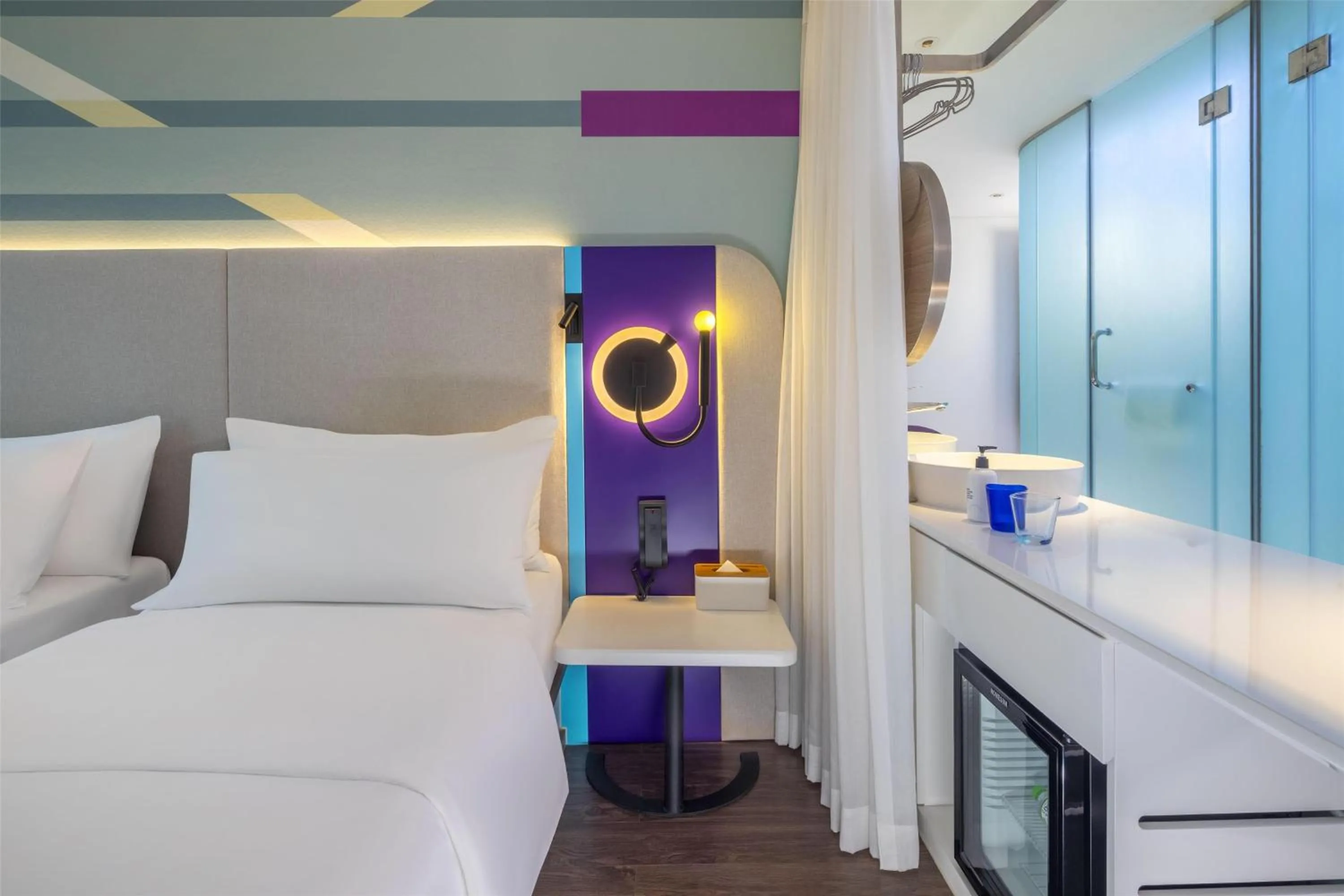 Bed in Tru by Hilton Viet Tri City Centre