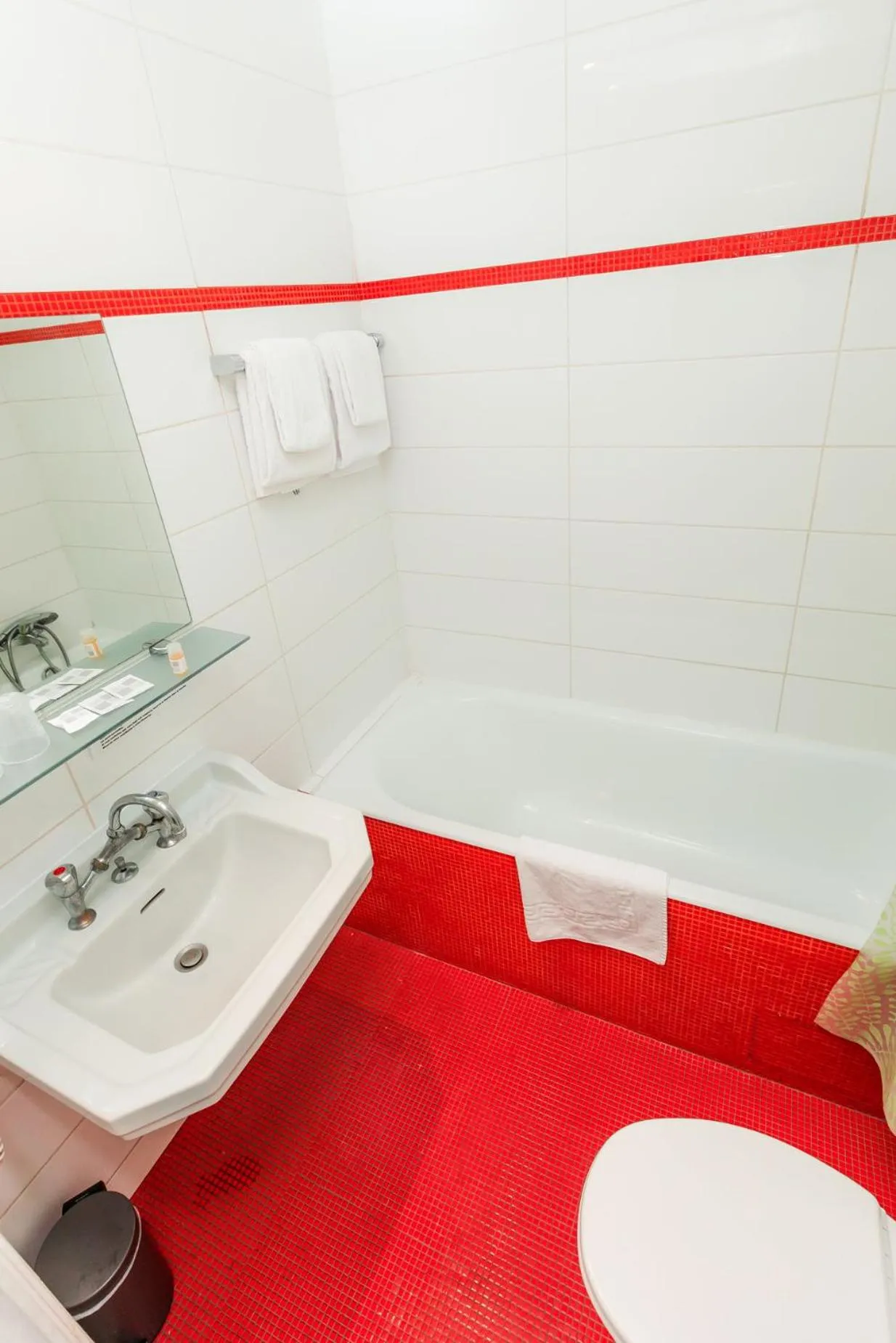 Hotel Le Trident Thyrsé