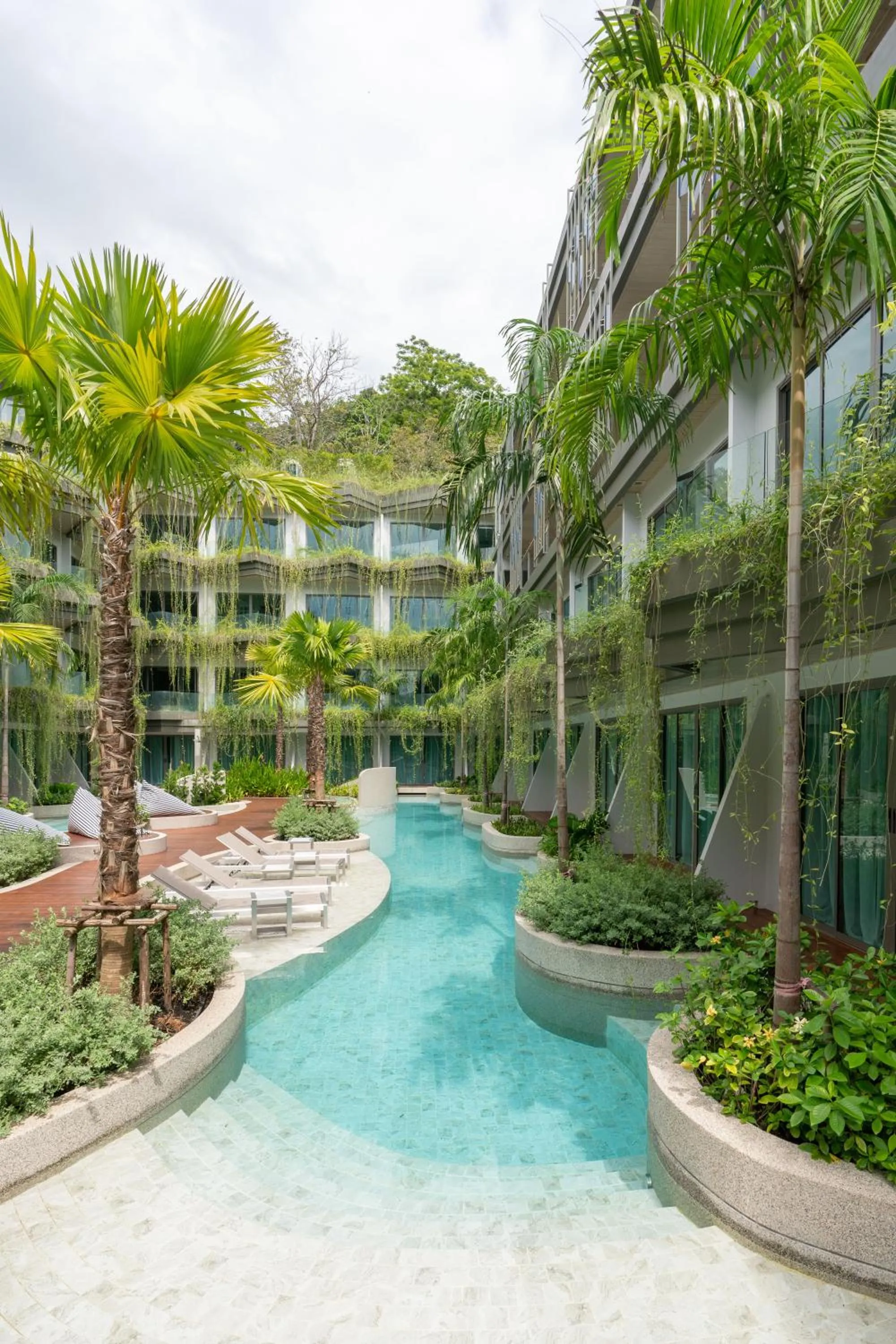 Property building in Panwaburi Beachfront Resort - SHA Extra Plus