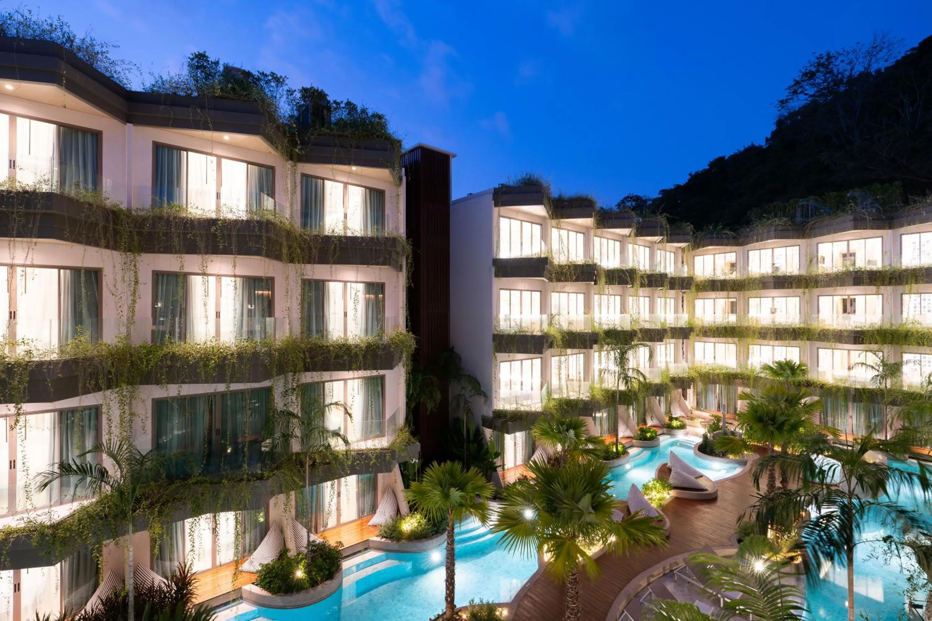 Property building in Panwaburi Beachfront Resort - SHA Extra Plus