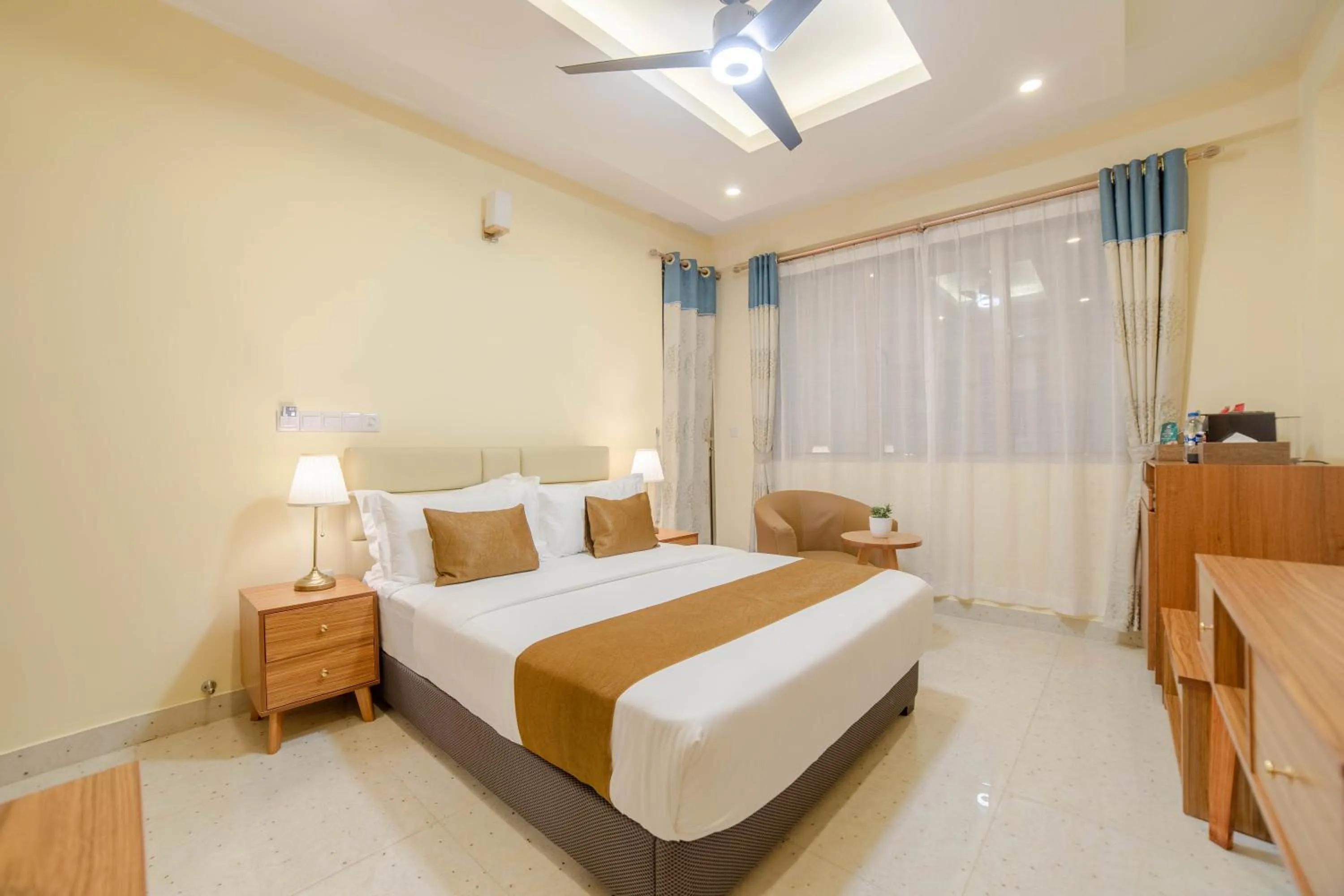 Bedroom, Bed in Amber Beach Hotel at Hulhumale