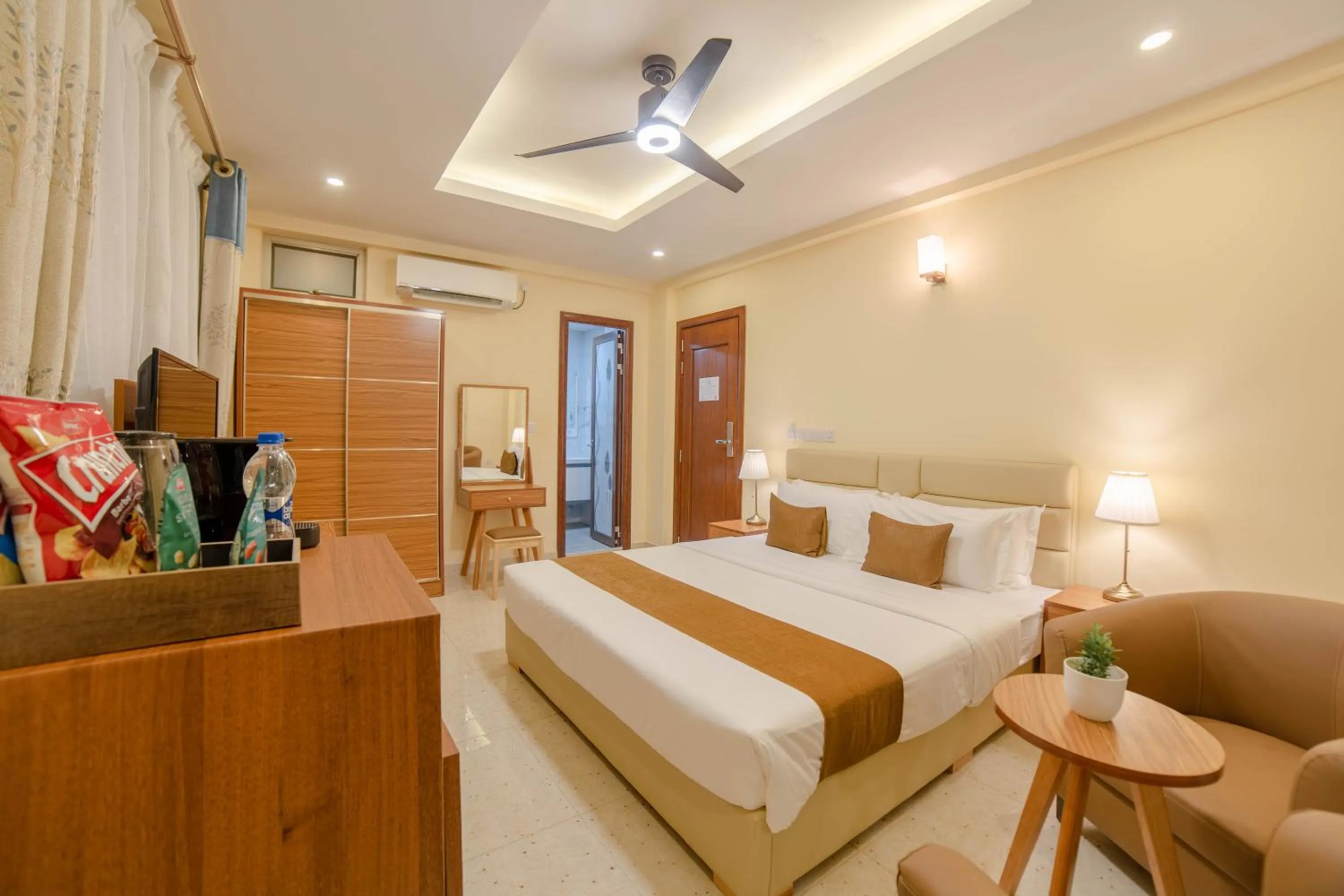 Photo of the whole room, Bed in Amber Beach Hotel at Hulhumale