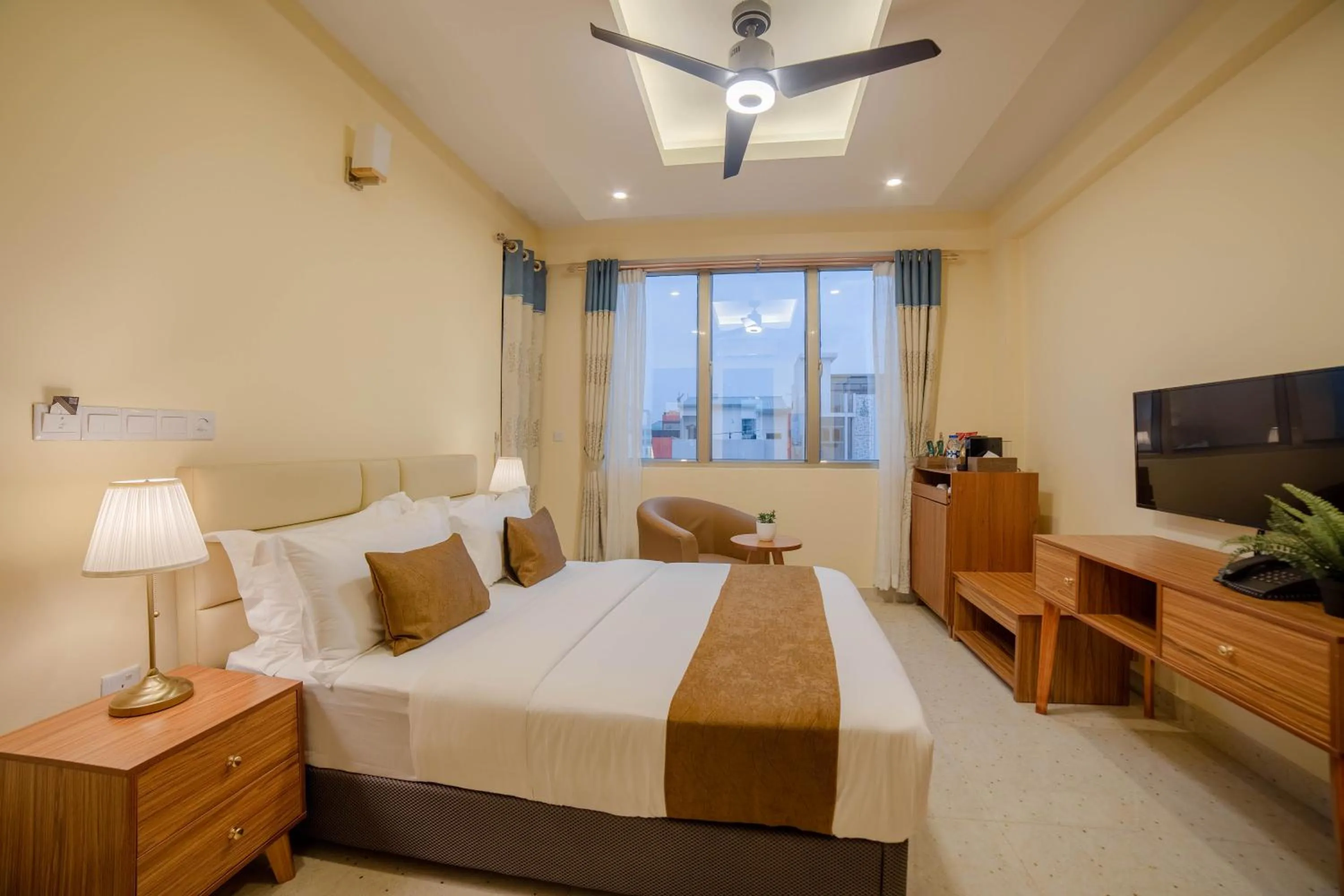 Photo of the whole room, Bed in Amber Beach Hotel at Hulhumale