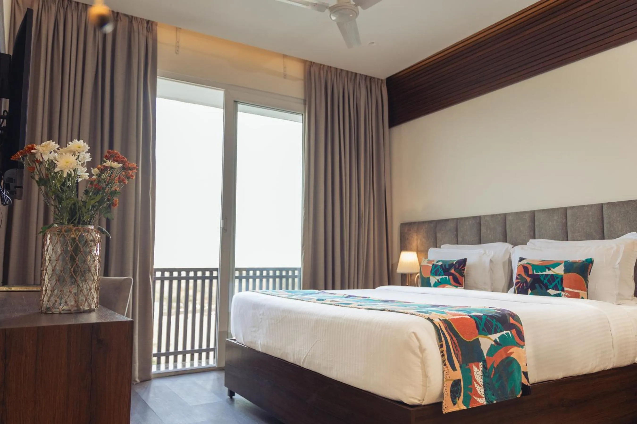 Photo of the whole room, Bed in Aura Boutique Hotel