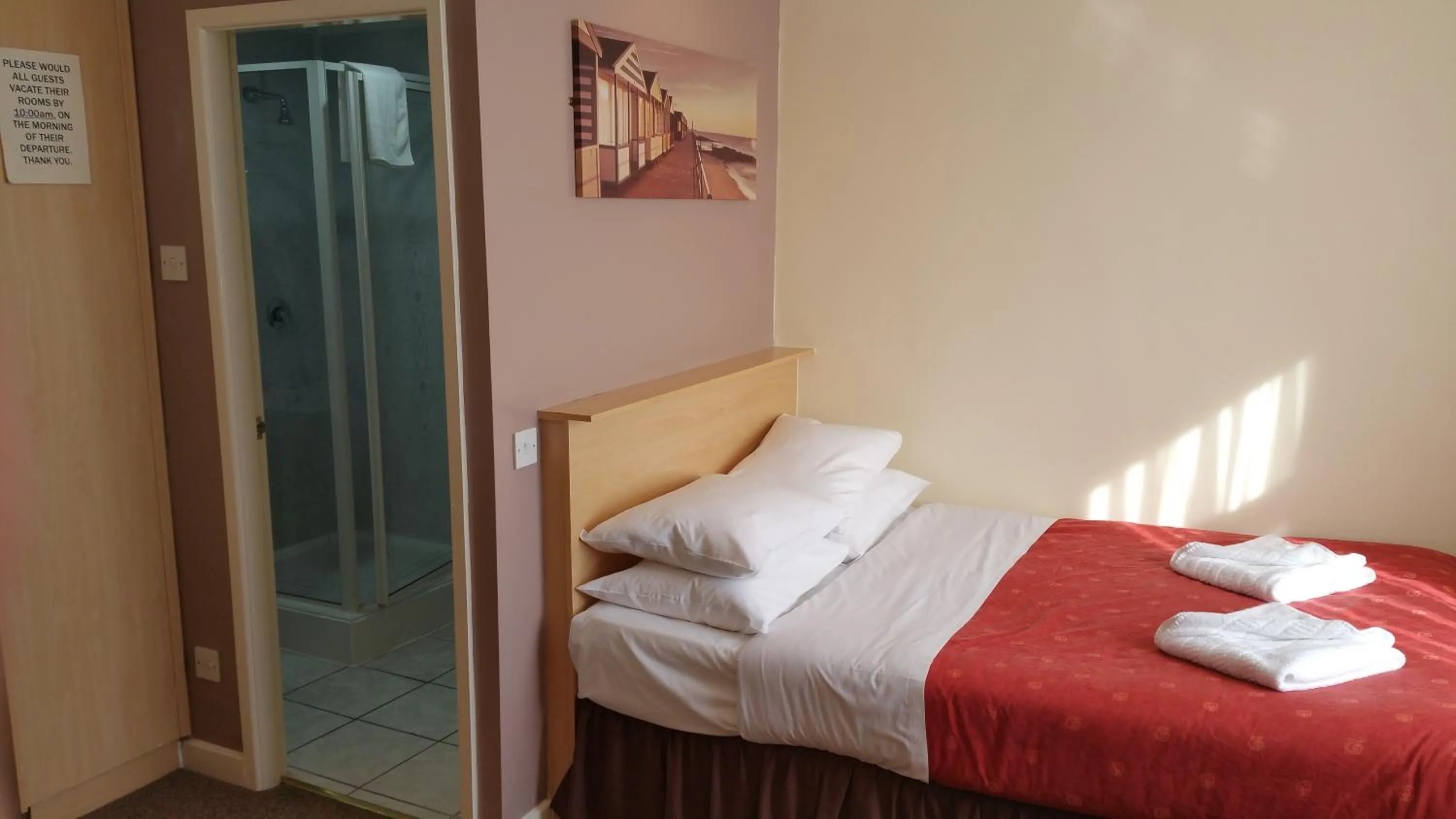 Bed in Westholme Hotel