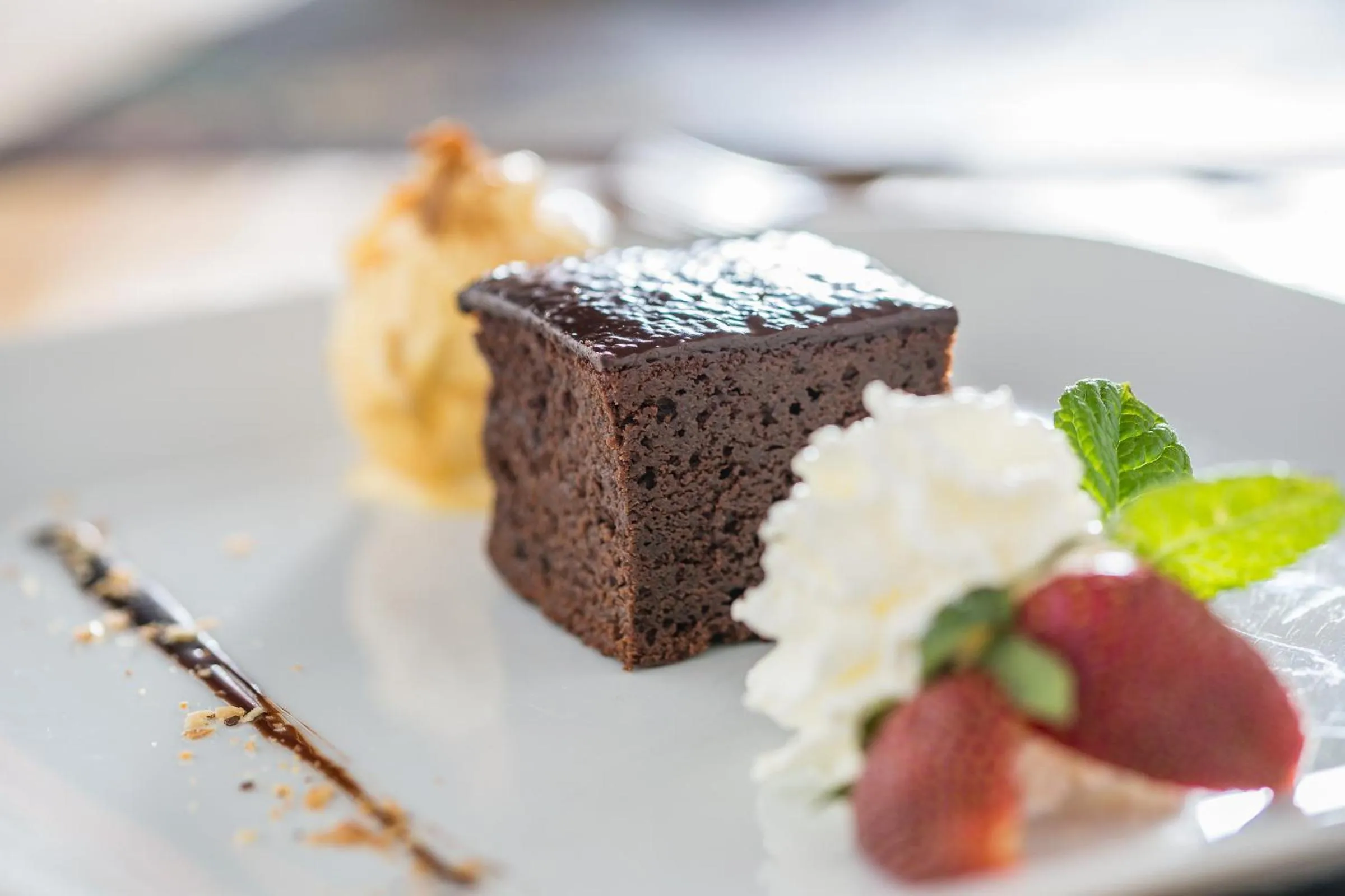 Restaurant/places to eat in Platan Garden Rooms & Restaurant