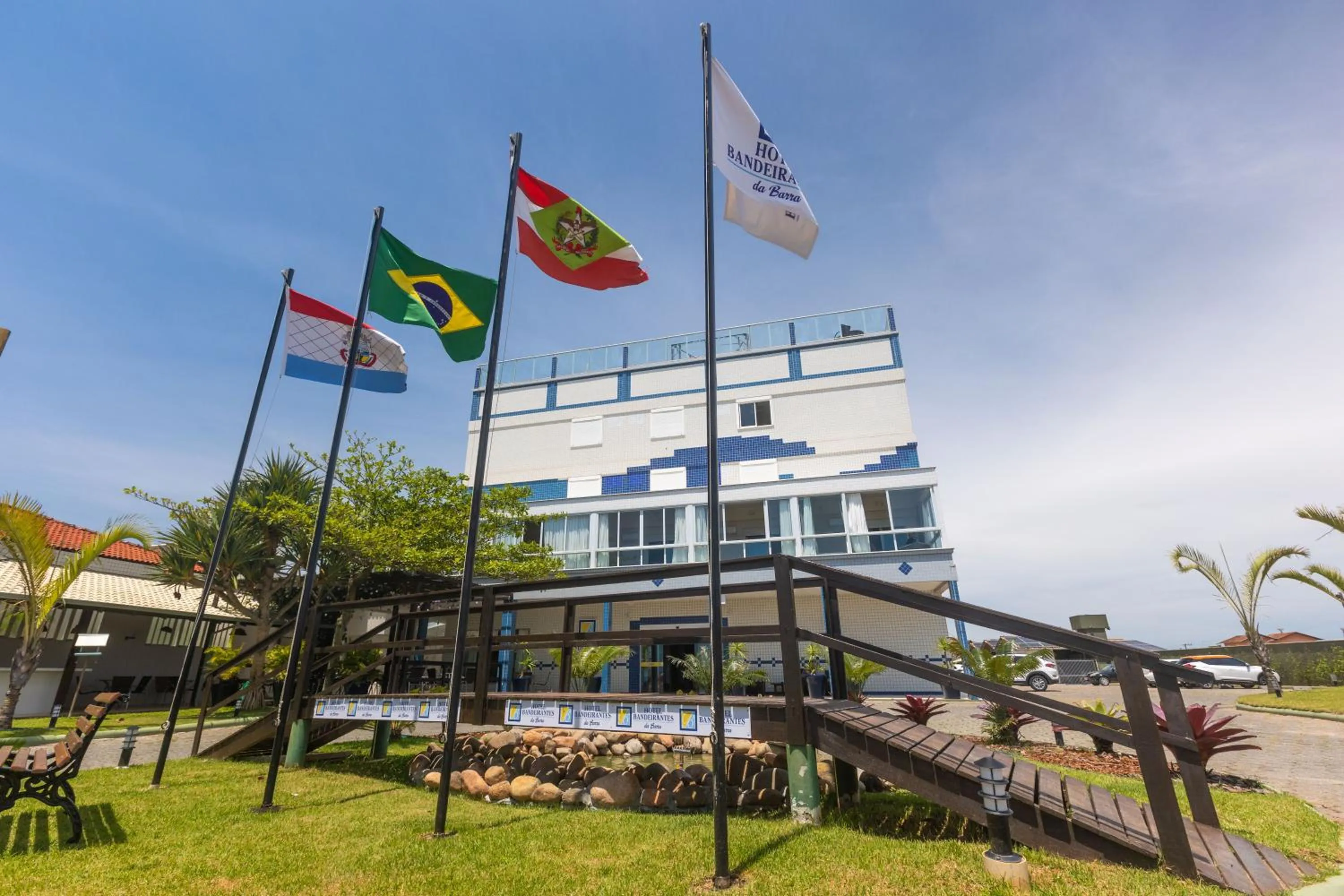 Property building in Hotel Bandeirantes da Barra