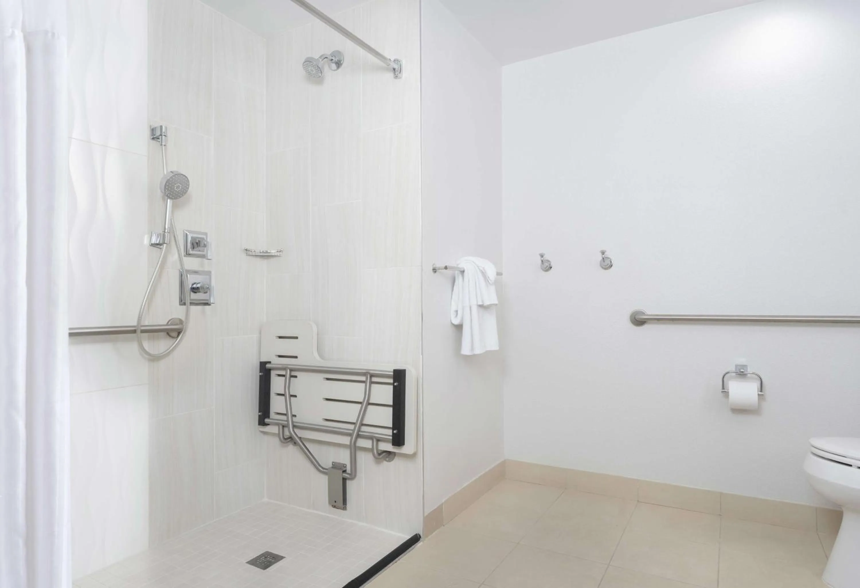 Bathroom in Hilton Grand Vacations Club Las Palmeras Orlando