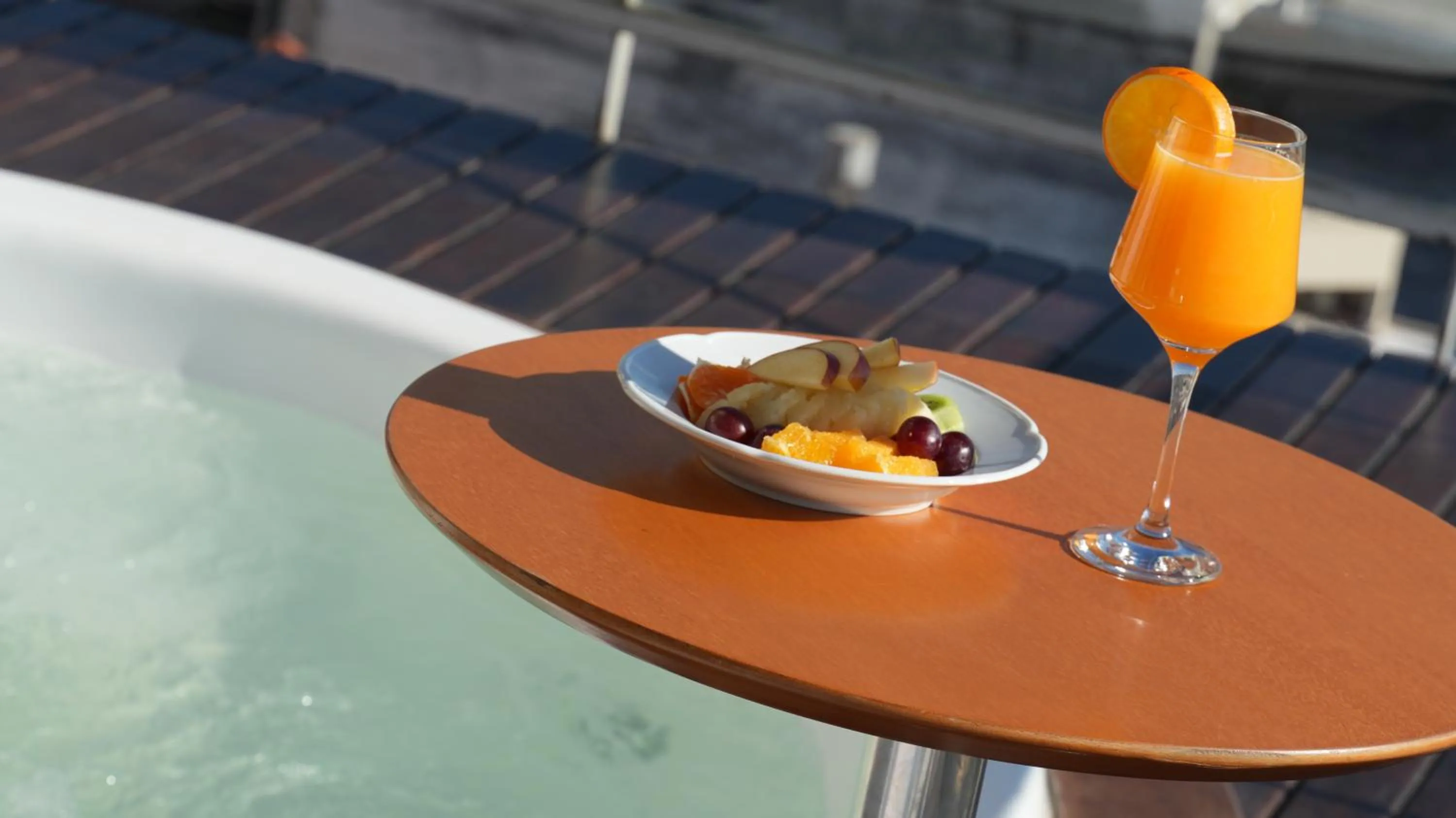 Swimming pool in Design Suites Salta