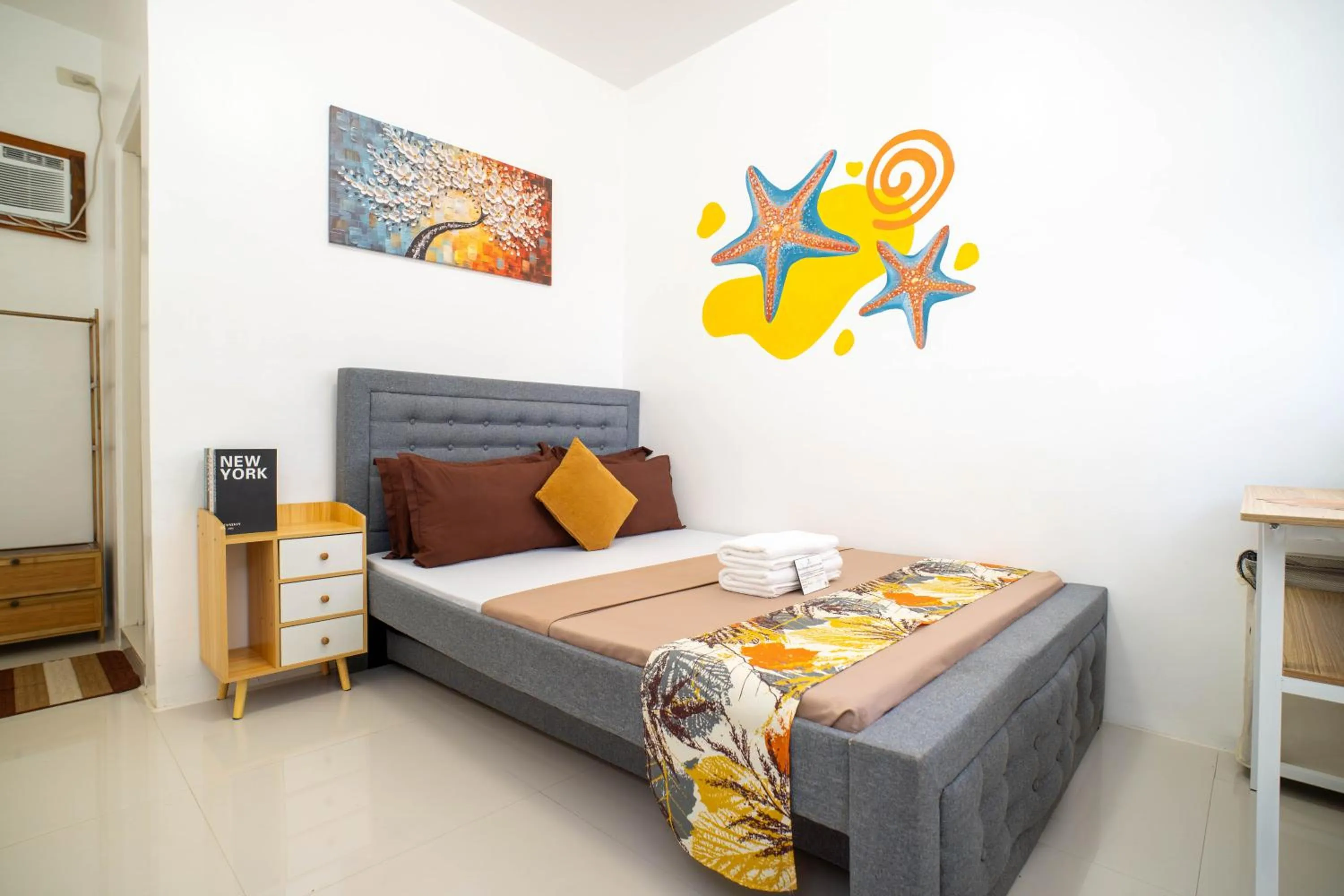 Bed in Prim Travellers Inn