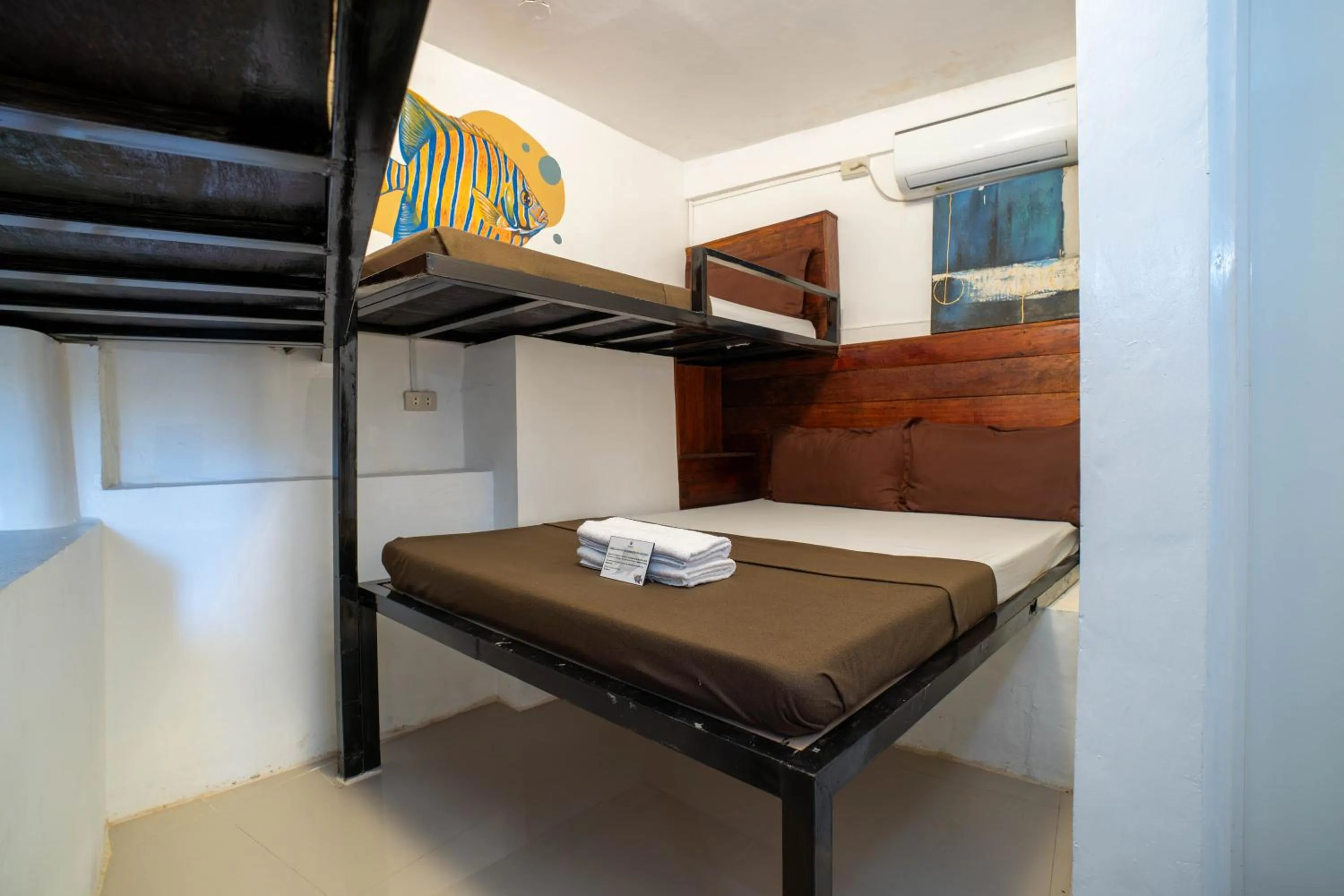 Bed in Prim Travellers Inn