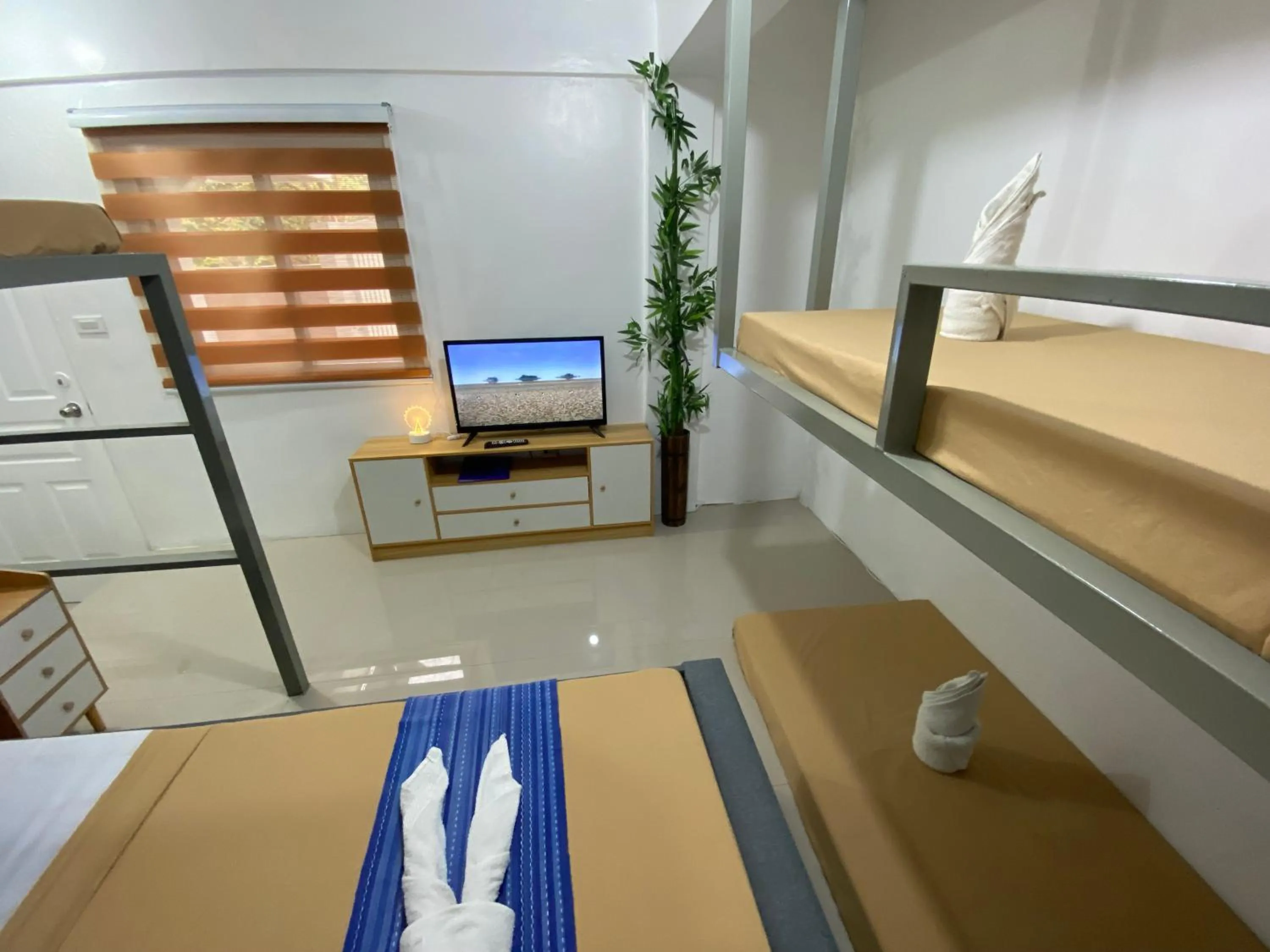 Bed in Prim Travellers Inn